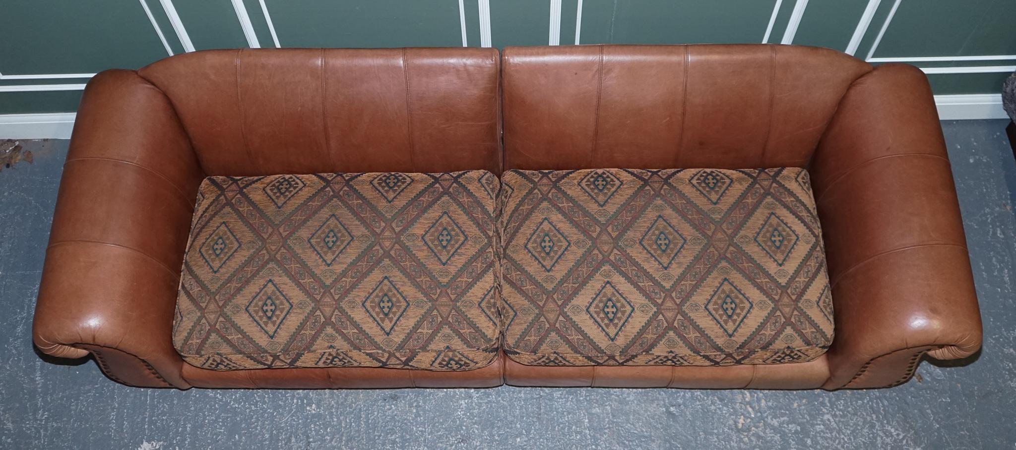 Hand-Crafted Stunning Thomas Lloyd Leather with Egyptian Pattern Fabric Grand Sofa