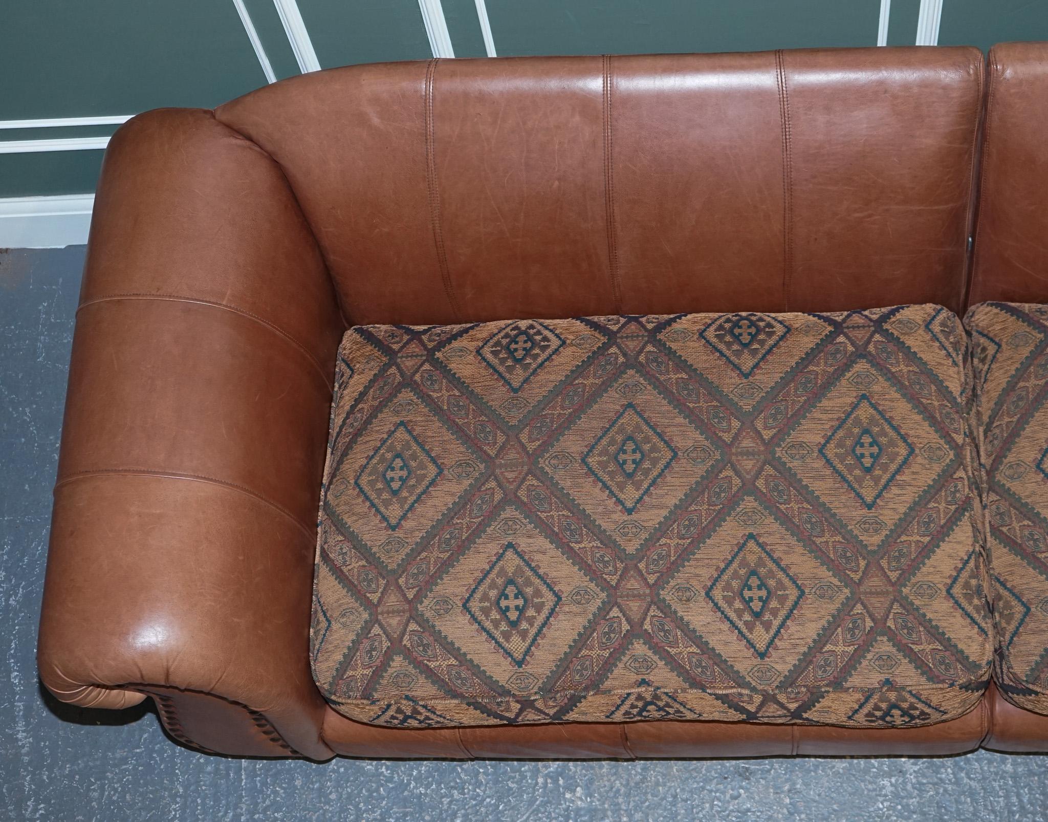 Stunning Thomas Lloyd Leather with Egyptian Pattern Fabric Grand Sofa In Good Condition In Pulborough, GB
