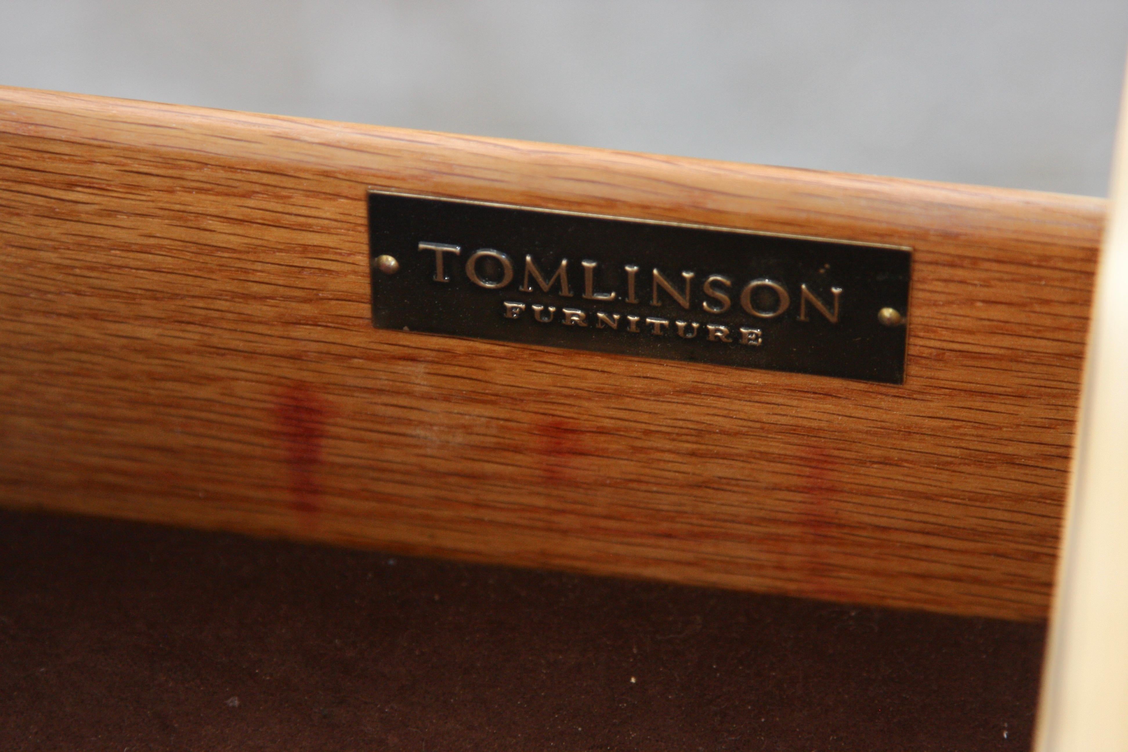 Stunning Tomlinson Postmodern / Mid Century Olive Burl Wood & Brass Credenza For Sale 3