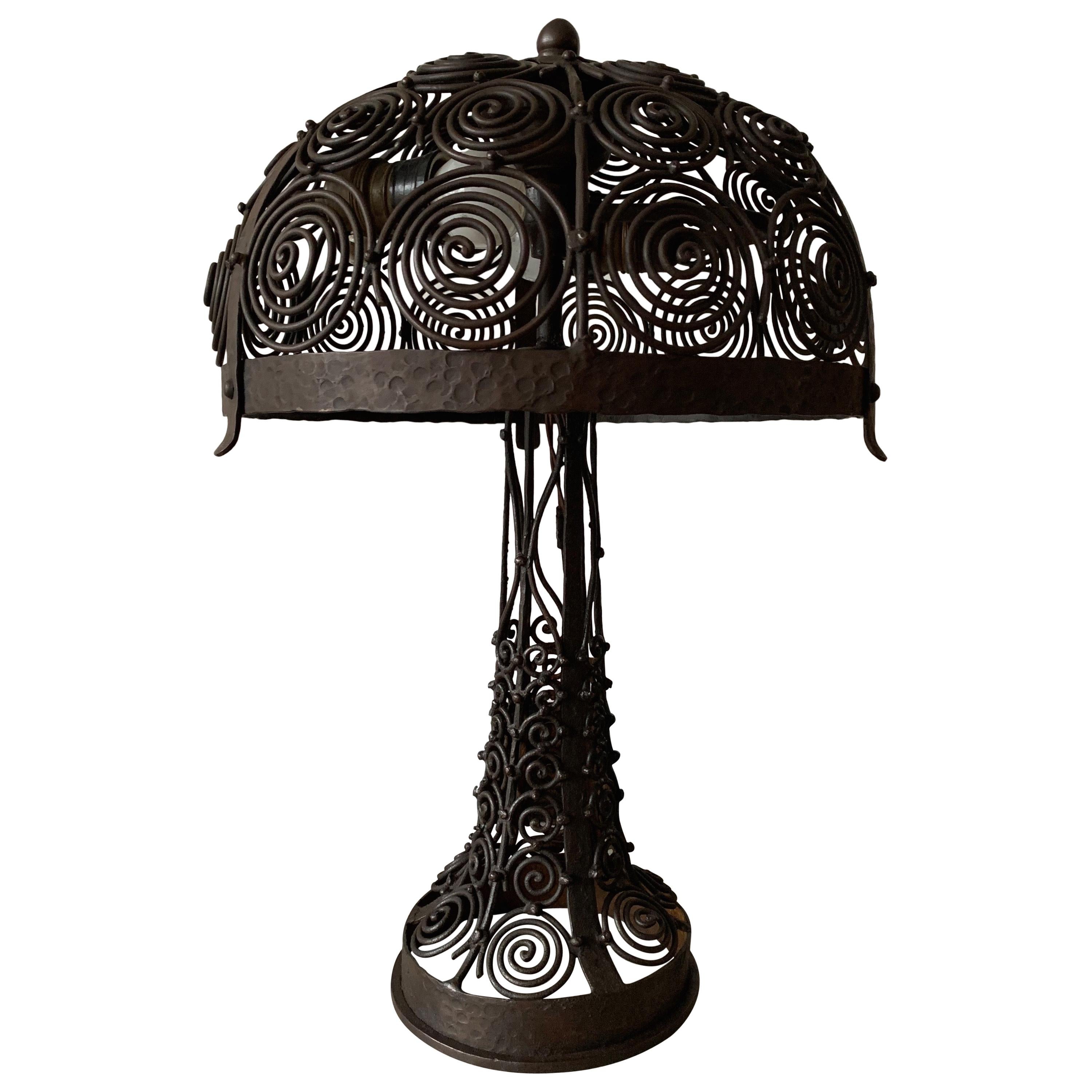 Stunning & Top Quality Hand Forged Wrought Iron Arts & Crafts Table Lamp 1910