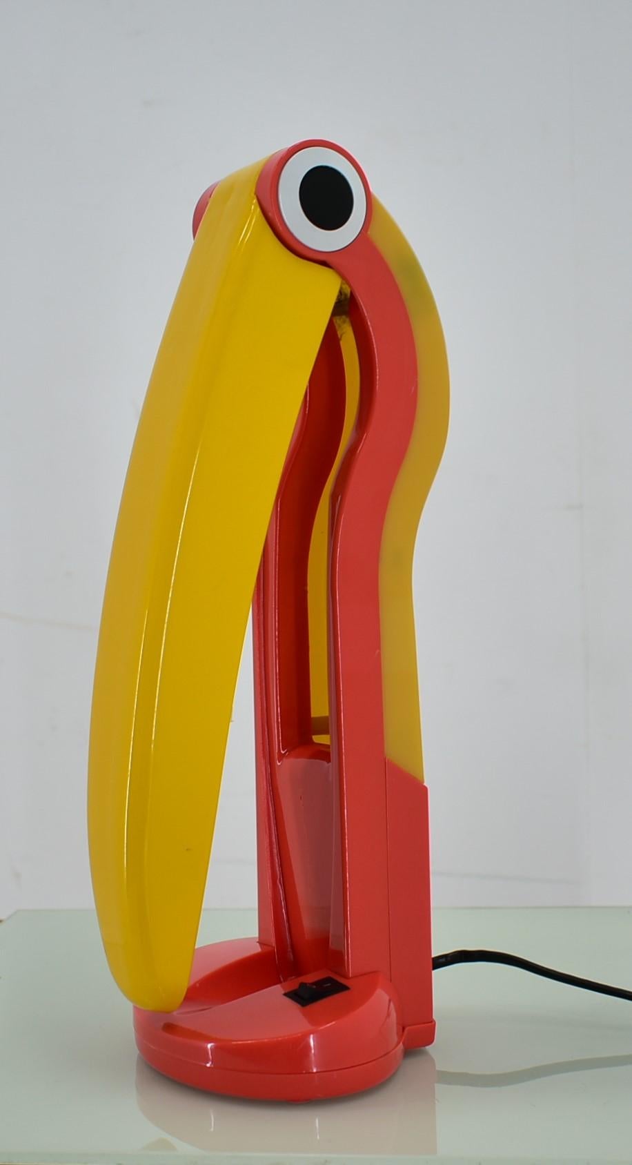Stunning Toucan Table Lamp by H.T.Huang for Lenoir, 1975s. For Sale 6