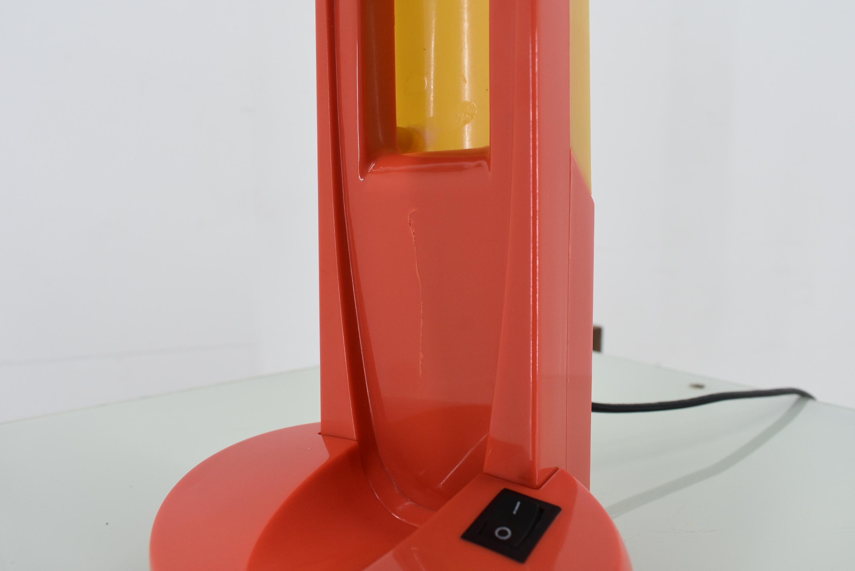 Taiwanese Stunning Toucan Table Lamp by H.T.Huang for Lenoir, 1975s. For Sale