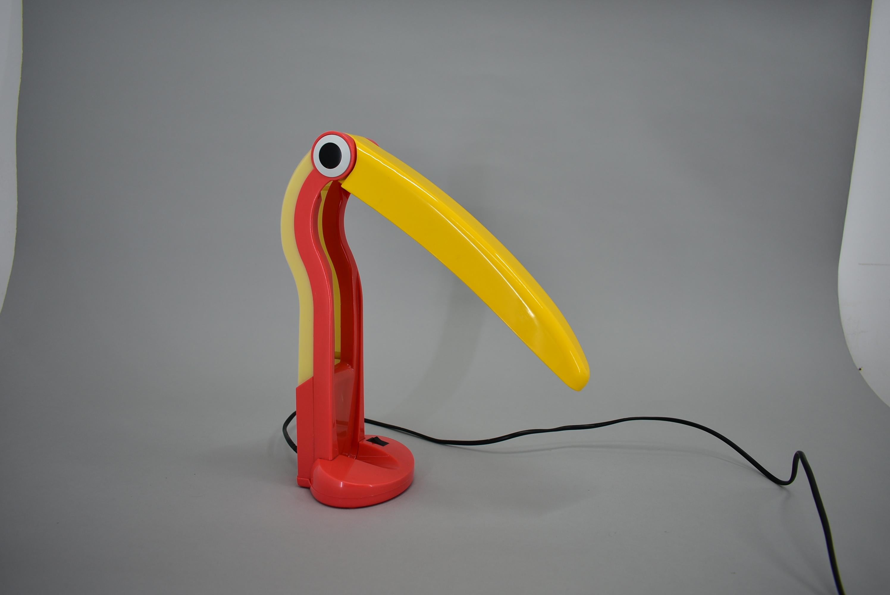 Stunning Toucan Table Lamp by H.T.Huang for Lenoir, 1975s. 1