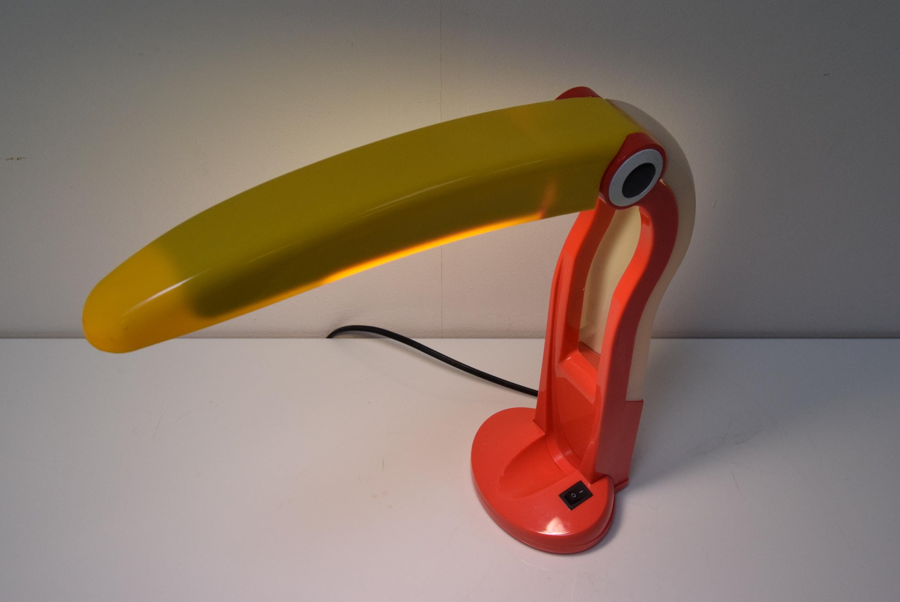 Stunning Toucan Table Lamp by H.T.Huang for Lenoir, 1990's.  3