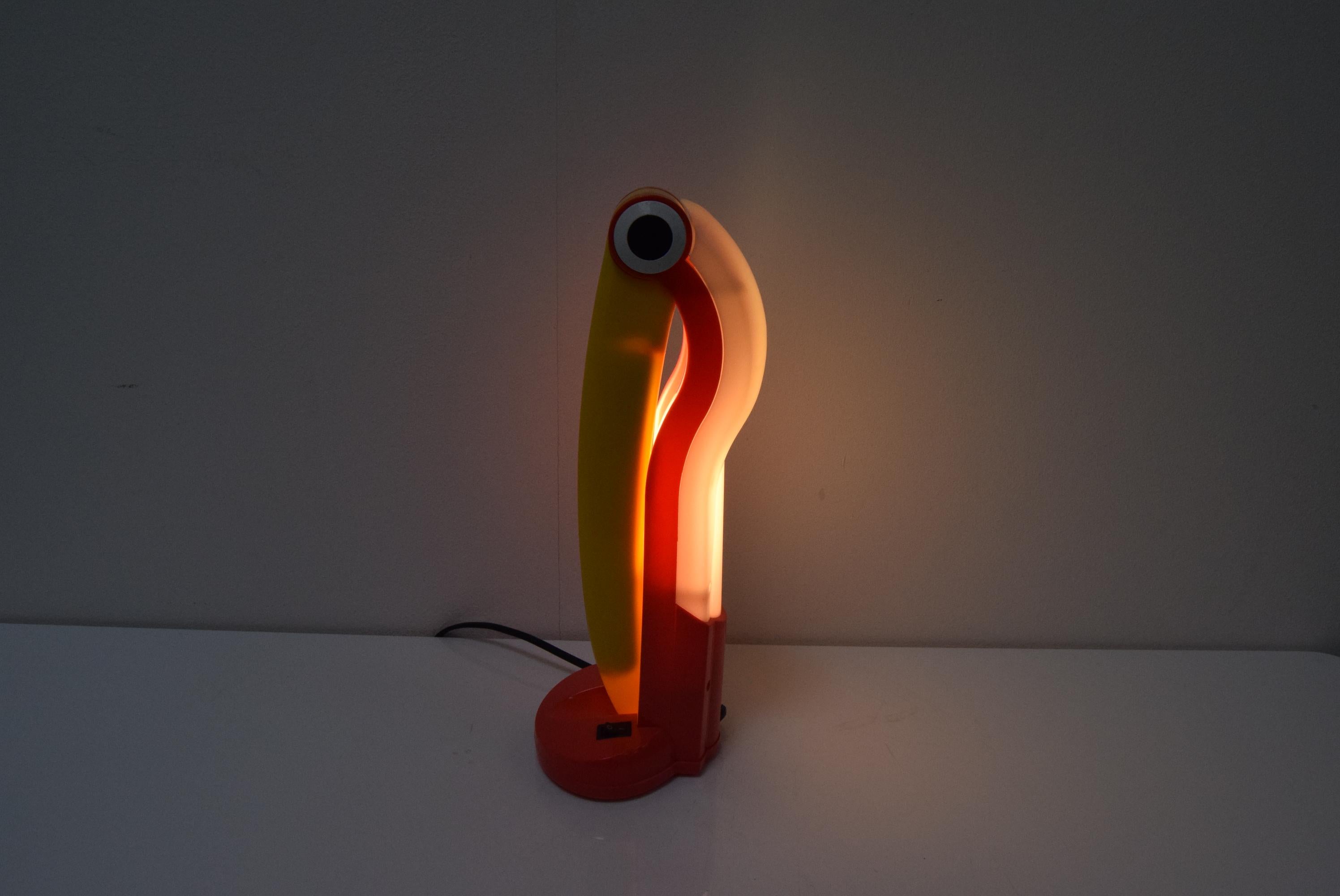 Stunning Toucan Table Lamp by H.T.Huang for Lenoir, 1990's.  4