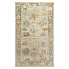 Superbe tapis traditionnel d'Oushak