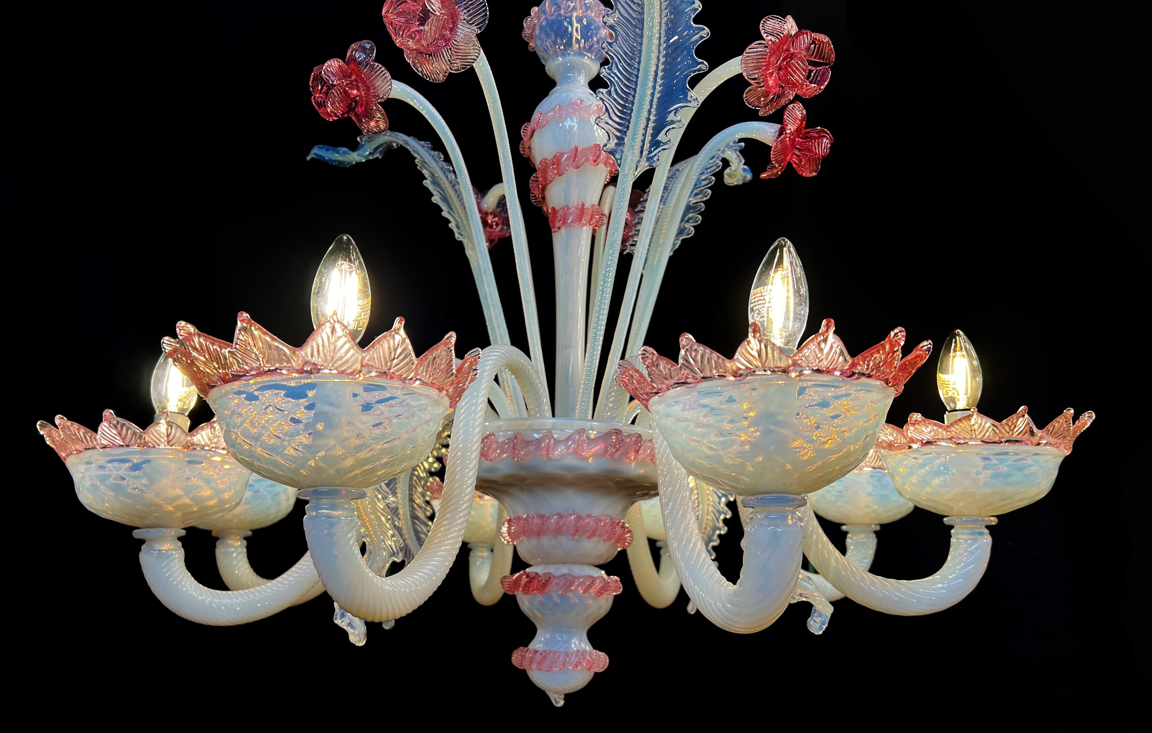Stunning Trio Light Blue and Pink Venetian Chandeliers, Murano, 1950s For Sale 4