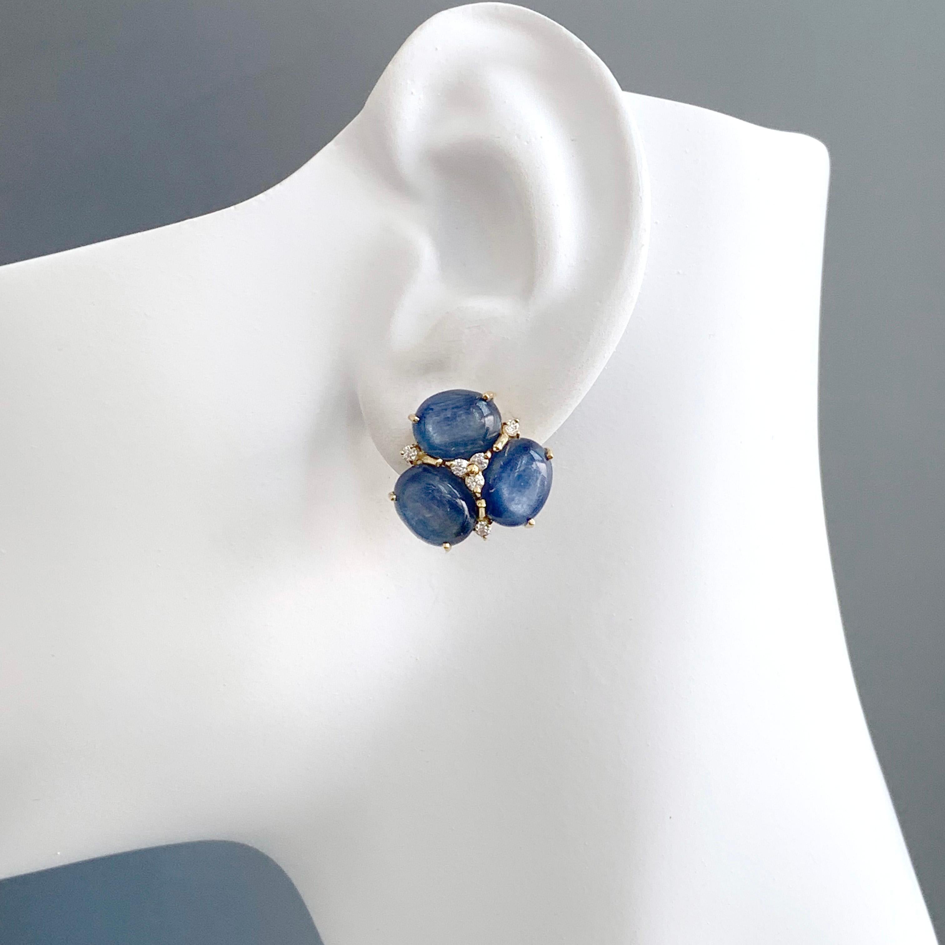 Atemberaubende dreifache ovale blaue Kyanit-Vermeil-Ohrringe im Angebot 1