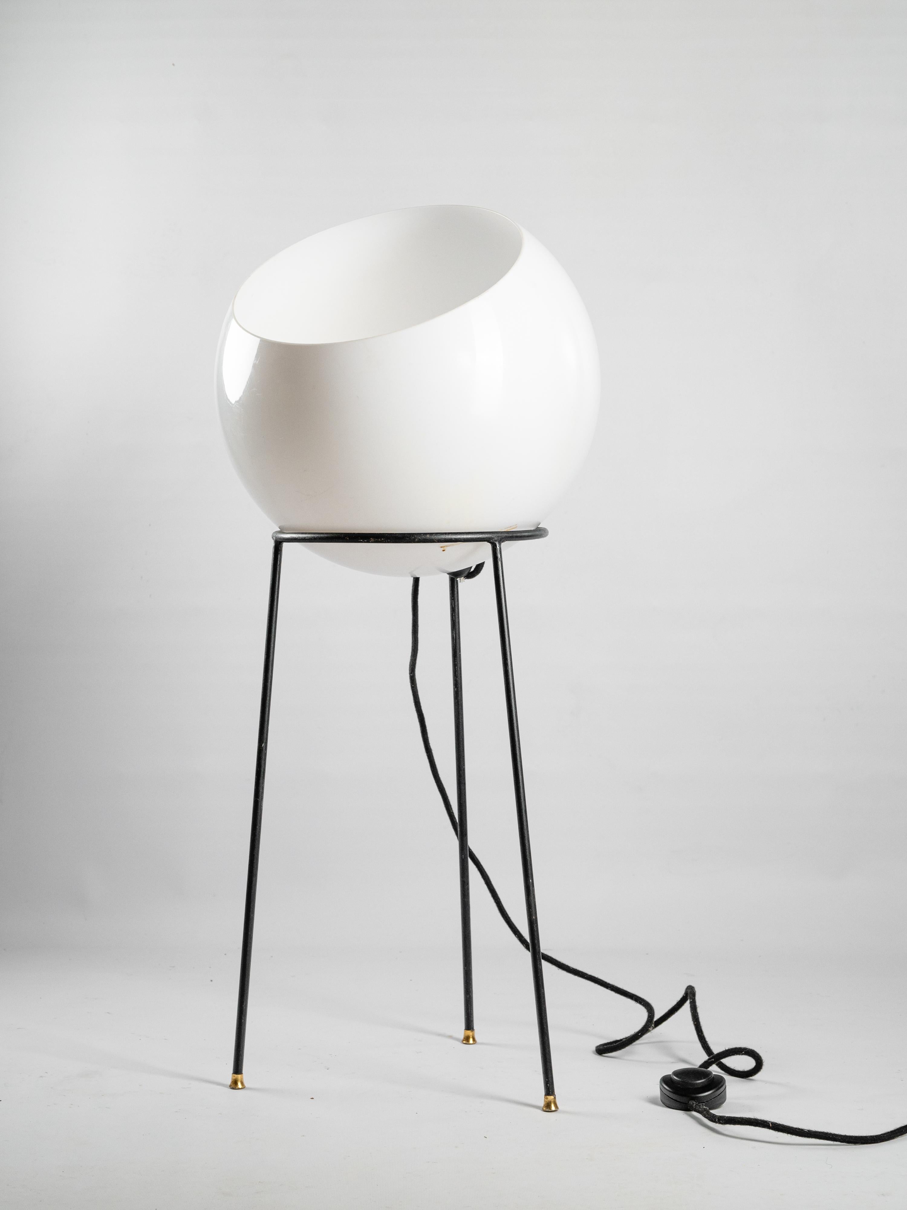 Cette lampe de style 