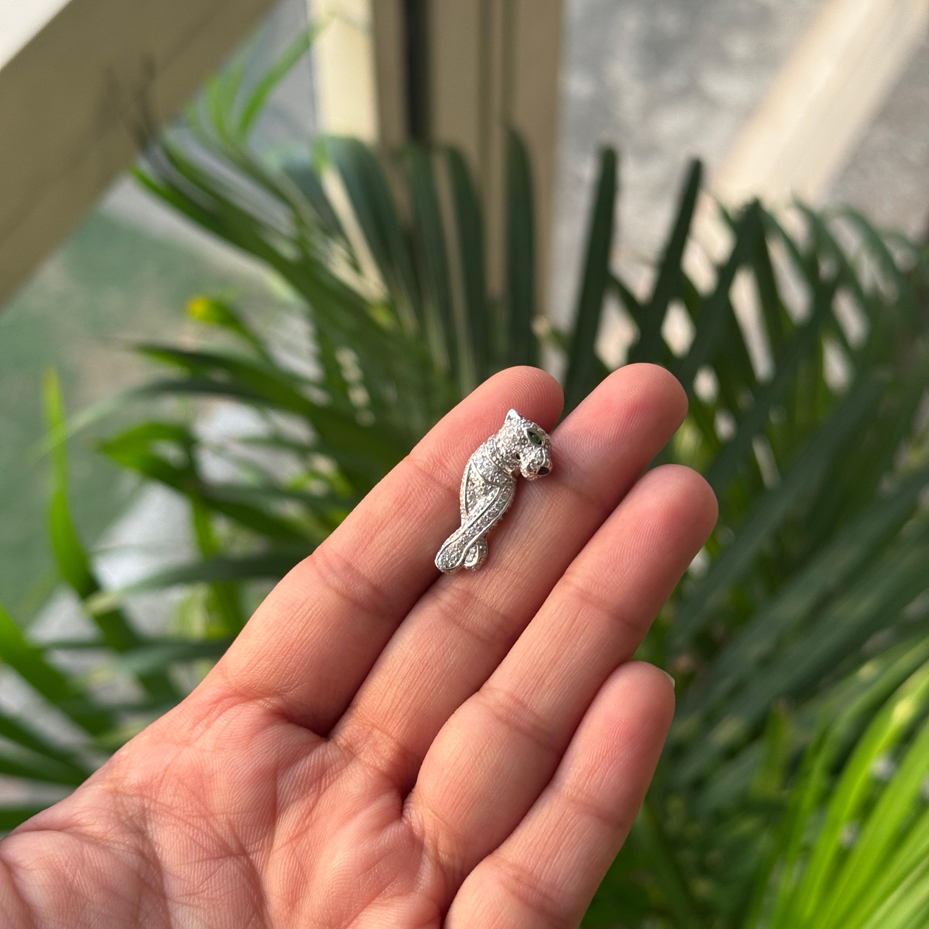 Ciondolo con diamante Panther Tsavorite in oro bianco 18 carati in vendita 6