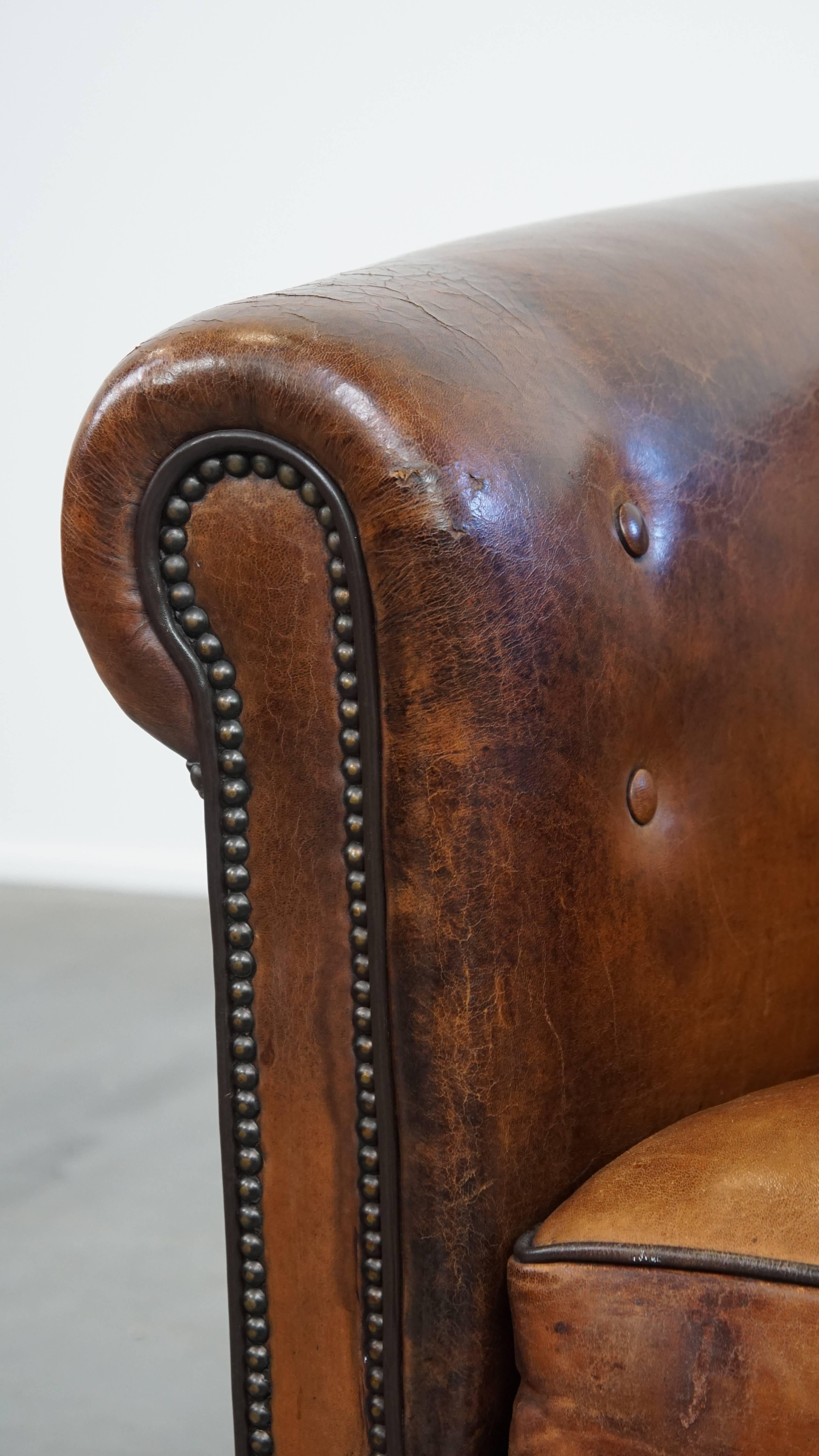 Stunning Tufted Luxury Sheepskin Leather Club Armchair For Sale 4
