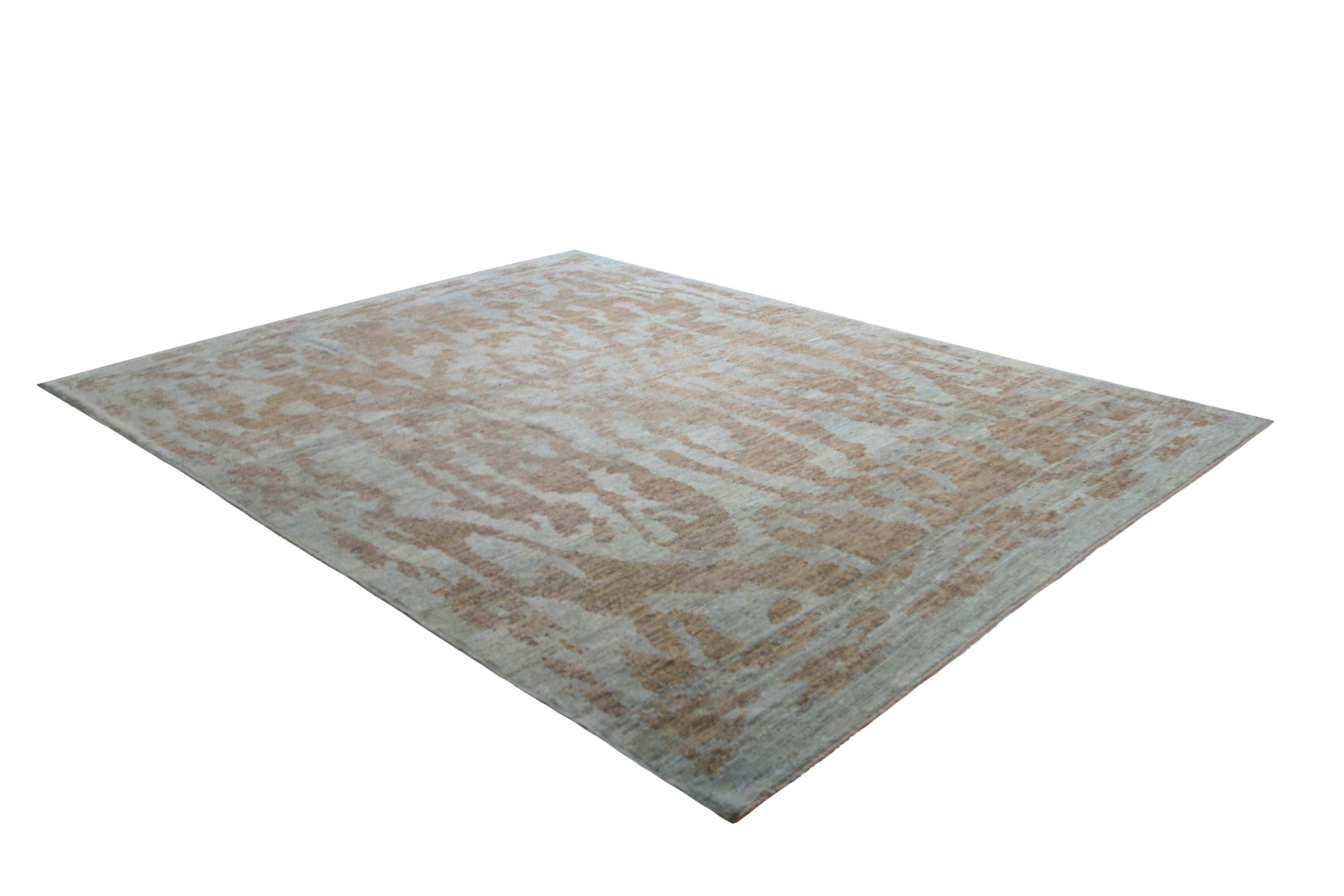 Wool Stunning Turkish Oushak Rug For Sale