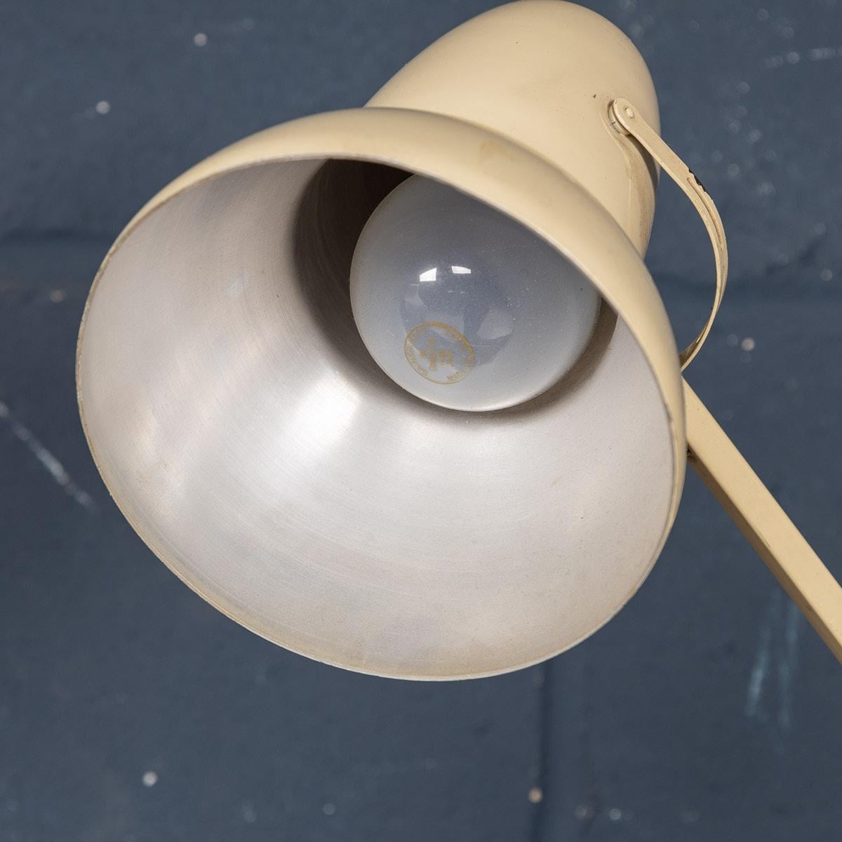 Stunning Two-Step Herbert Terry Anglepoise Lamp, Model 1227, England, circa 1970 For Sale 1
