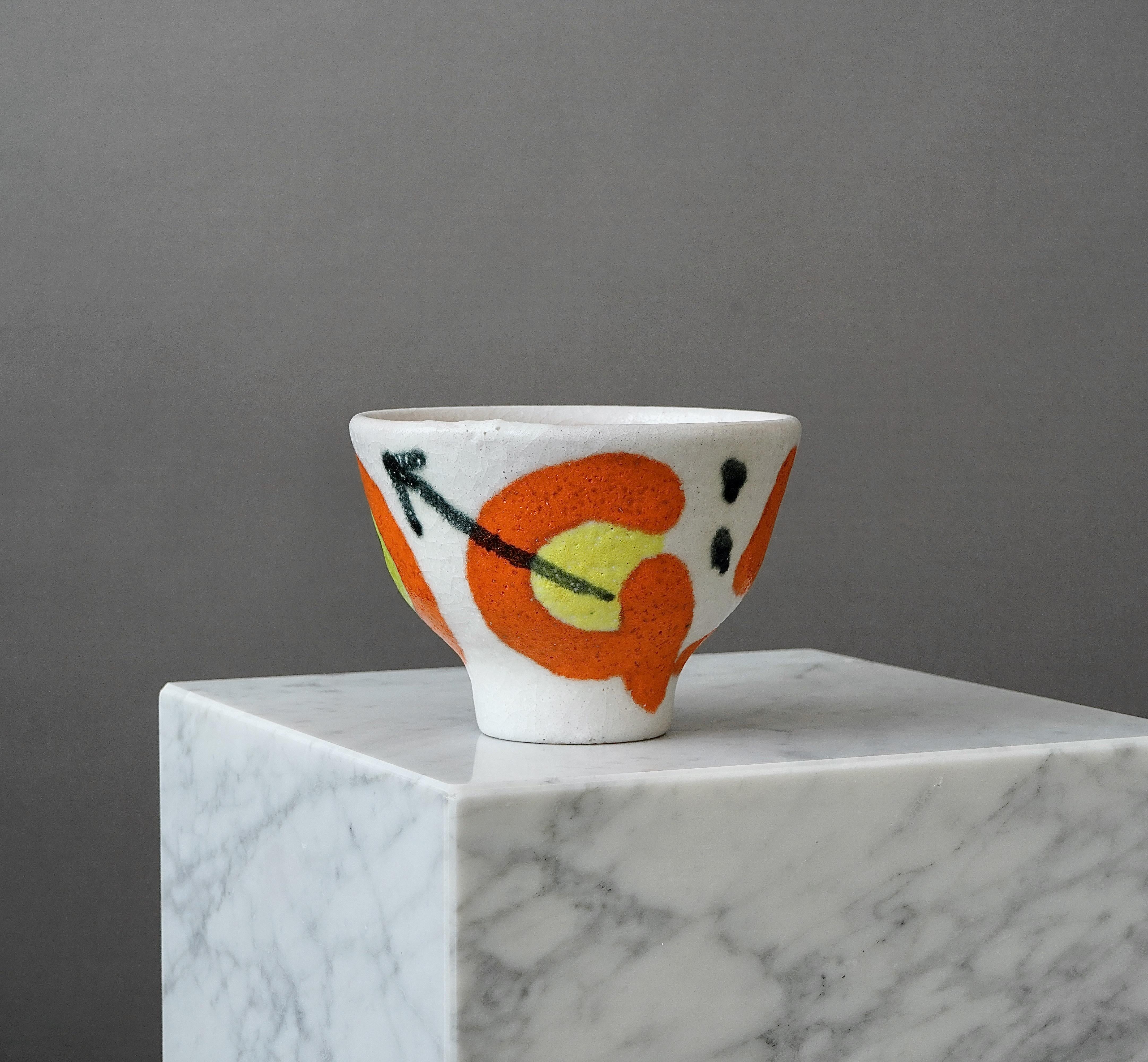 Mid-Century Modern Stunning Unique Bowl by Guido Gambone. Florence, Italy, 1950s For Sale