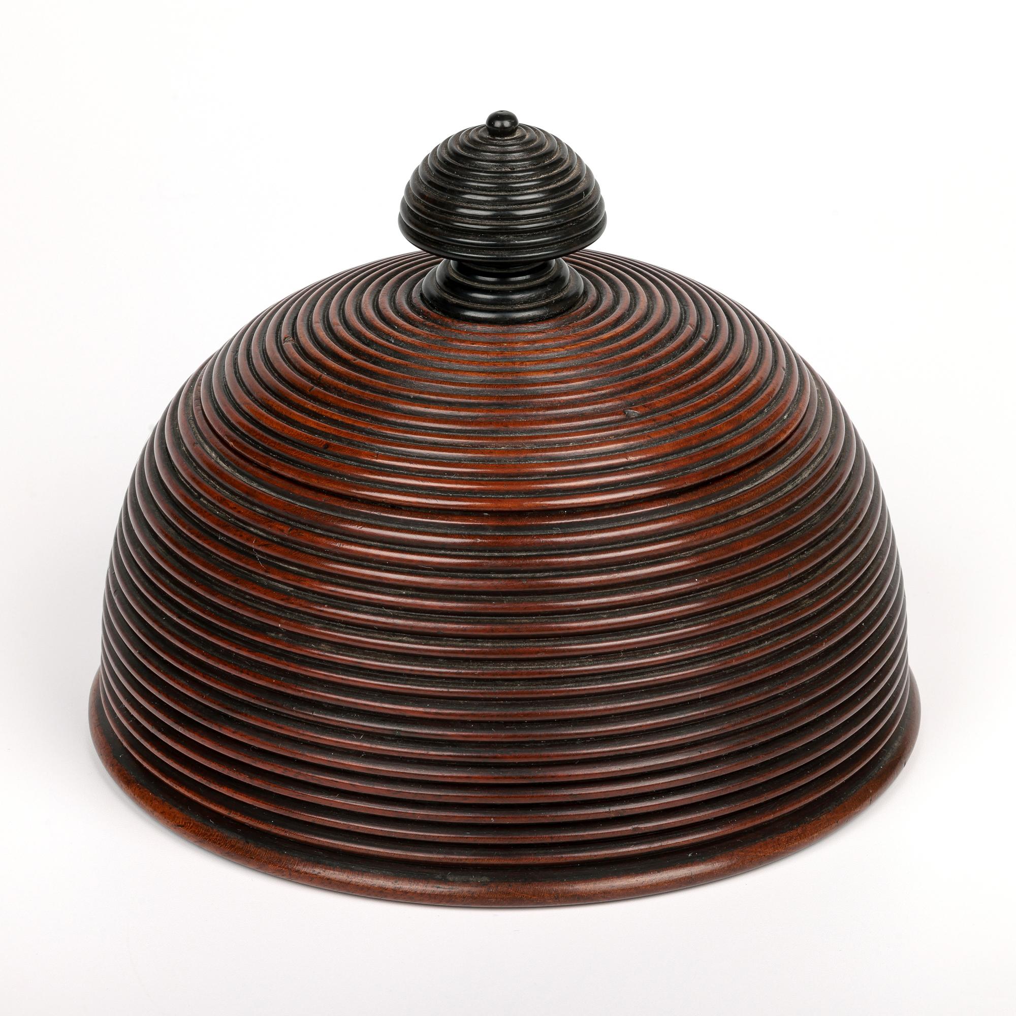 Stunning & Unusual Antique Treen Turned Domed Lidded Container In Good Condition For Sale In Bishop's Stortford, Hertfordshire