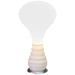 Atemberaubende Verner Panton-Tischlampe aus mundgeblasenem Opalglas für Holmgaard