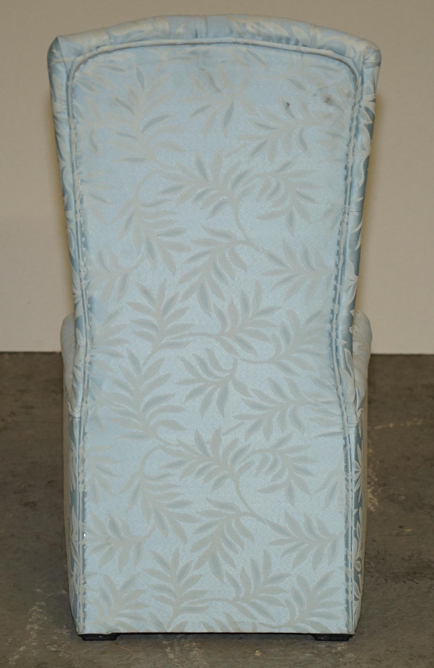 STUNNING VERY COMFORTABLE BLUE FLORAL SILK FINISH DRESSING TABLE OR SIDE CHAiR For Sale 4