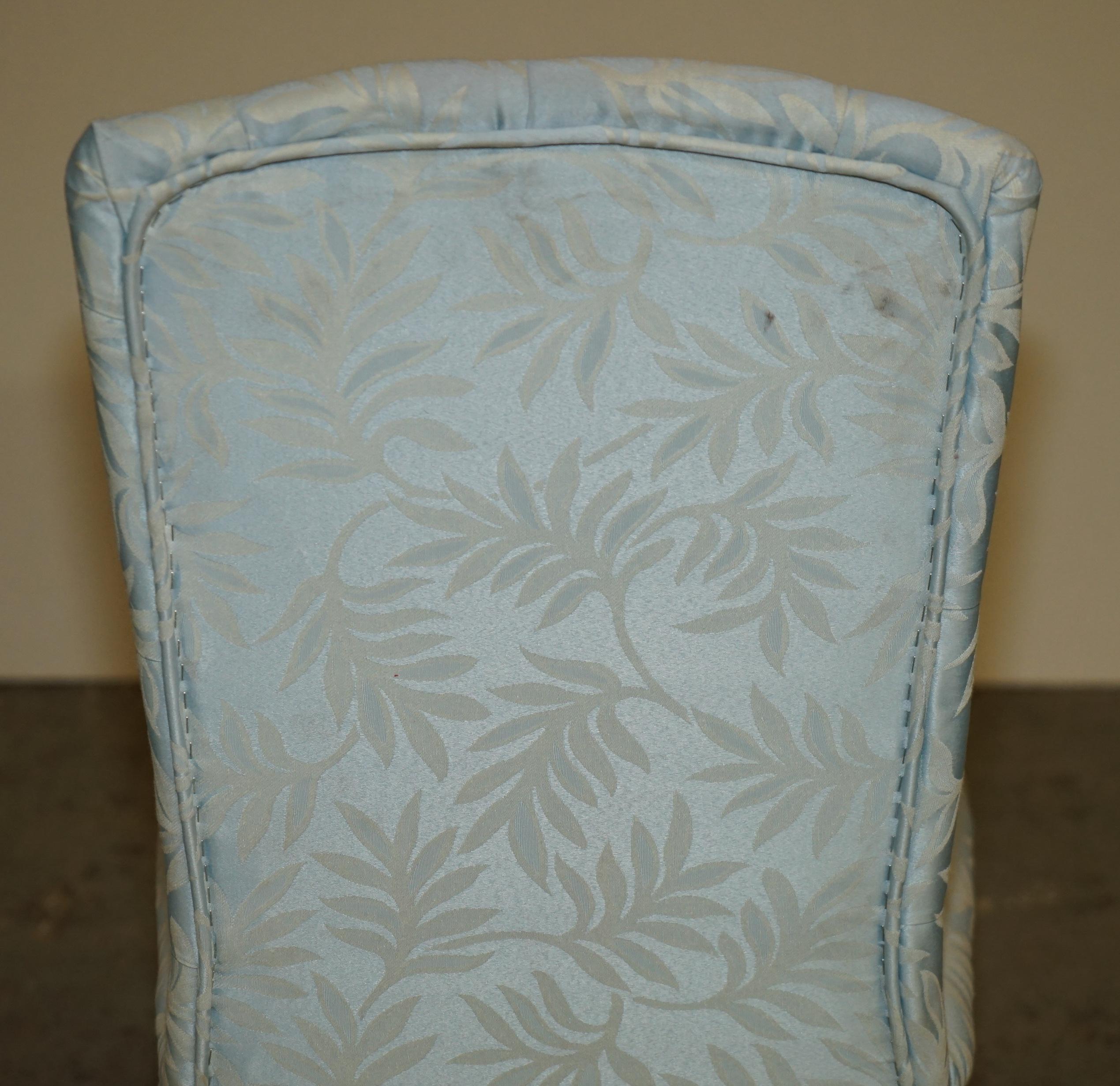 STUNNING VERY COMFORTABLE BLUE FLORAL SILK FINISH DRESSING TABLE OR SIDE CHAiR For Sale 5