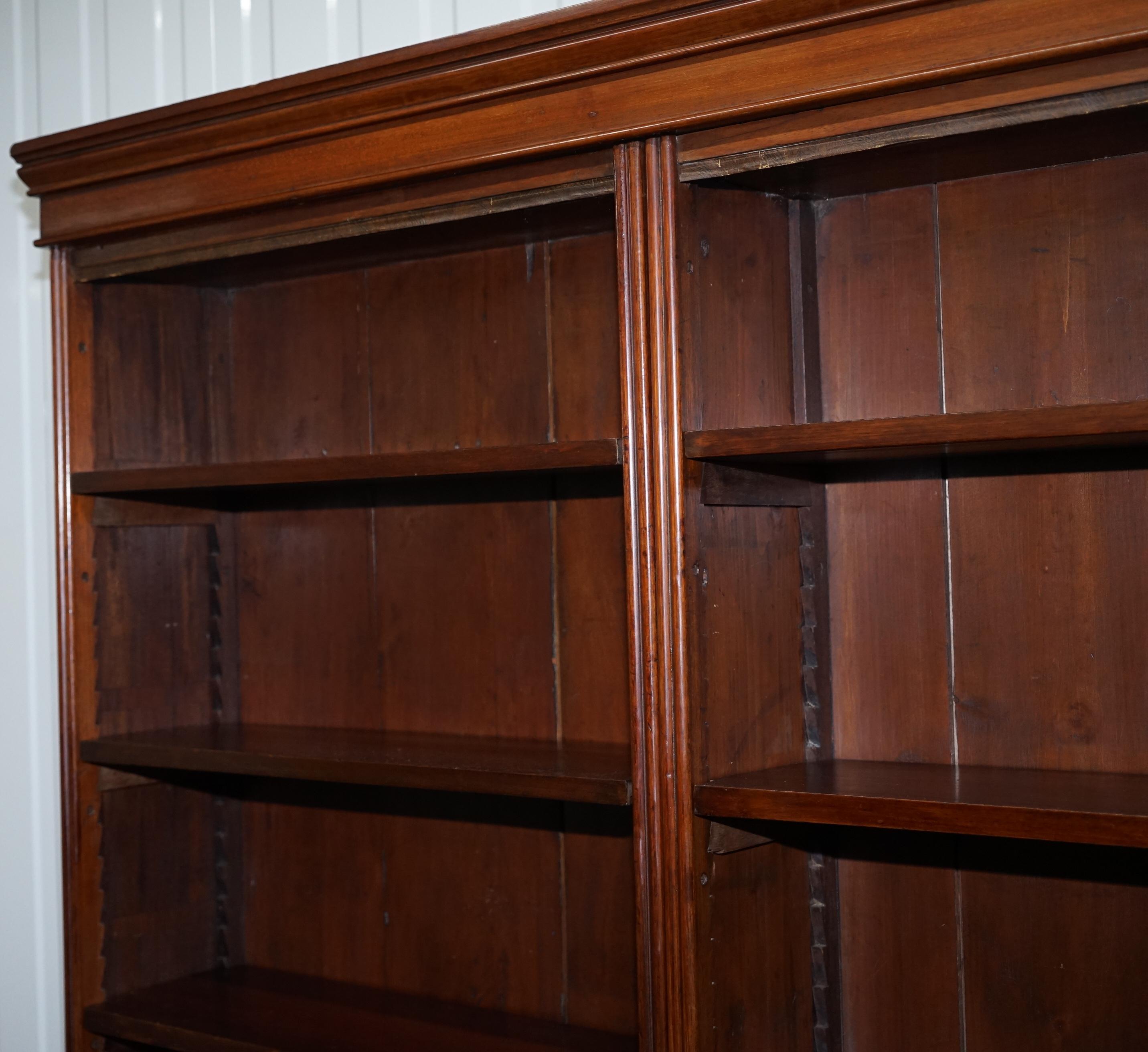 Stunning Very Large Tall Victorian Mahogany Library Breakfront Bookcase 3