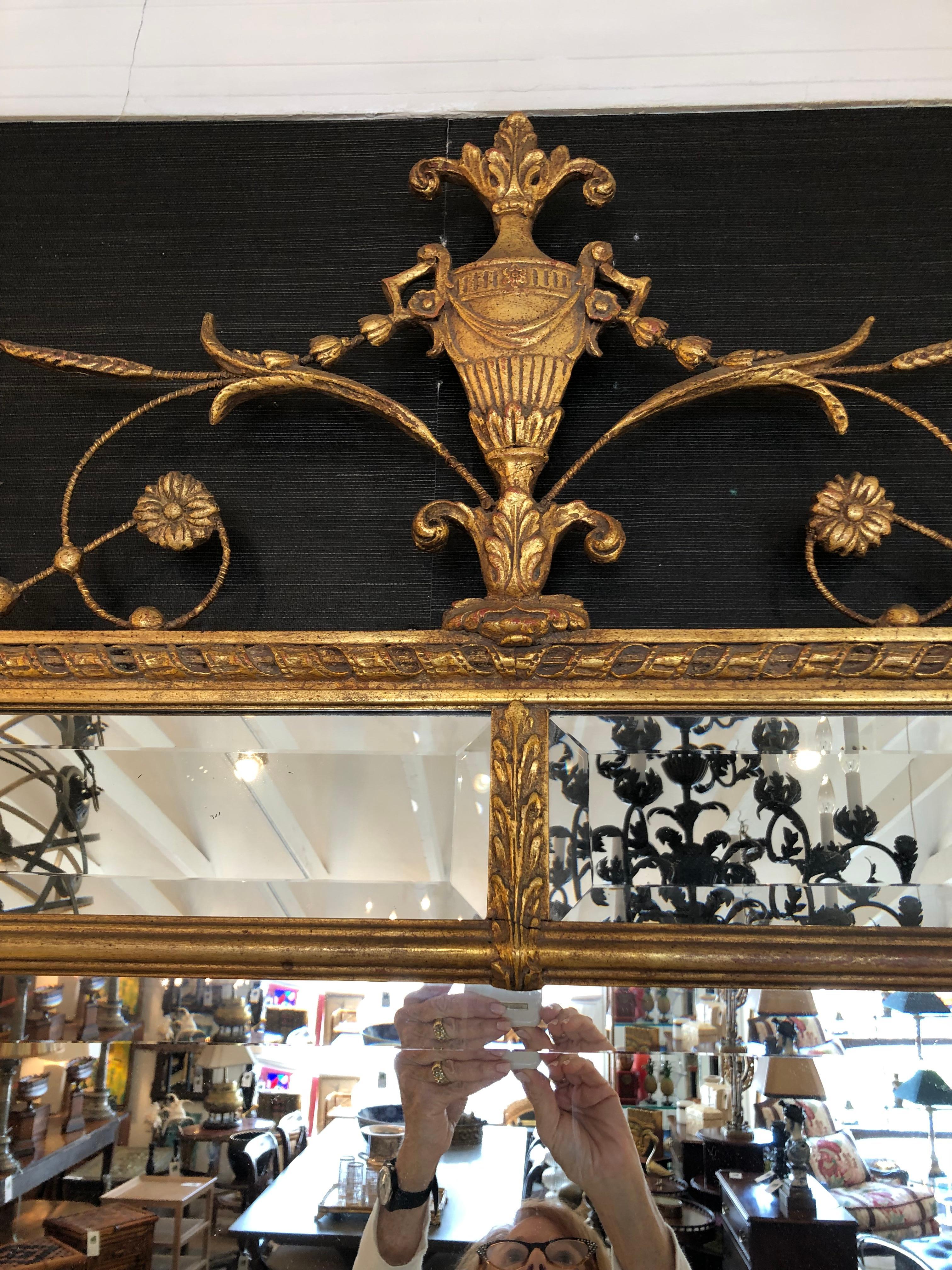 Atemberaubende sehr große Louis XVI-Stil Giltwood & abgeschrägte Spiegel im Angebot 7