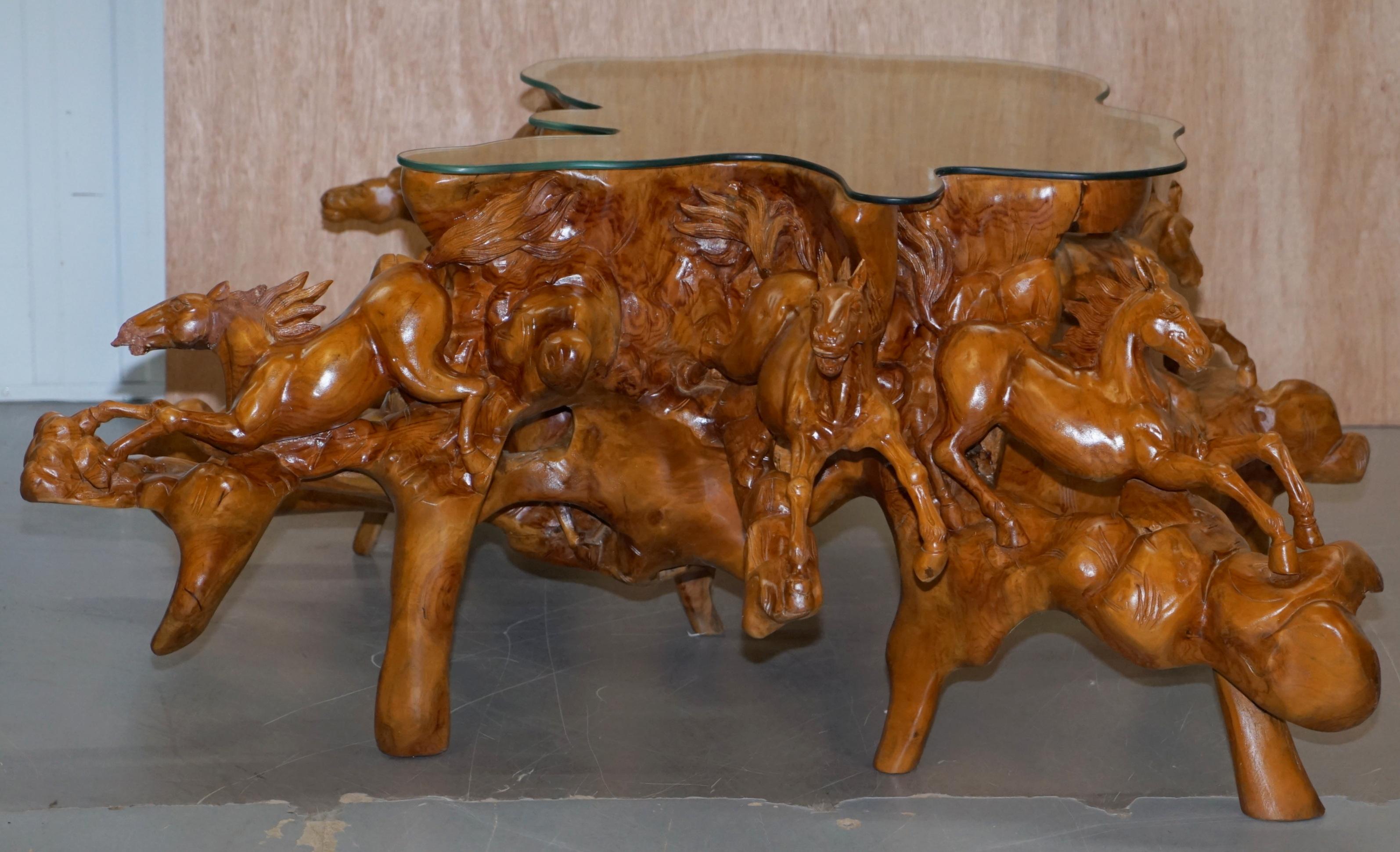 horse side table