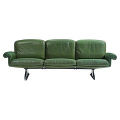 Stunning & very rare green leather DS-31 Sofa by Team De Sede for De Sede Swiss