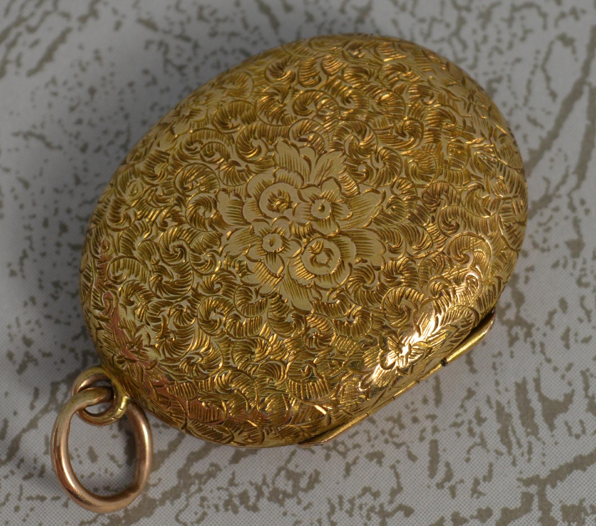 Stunning Victorian 15 Carat Gold Double Locket Pendant 1