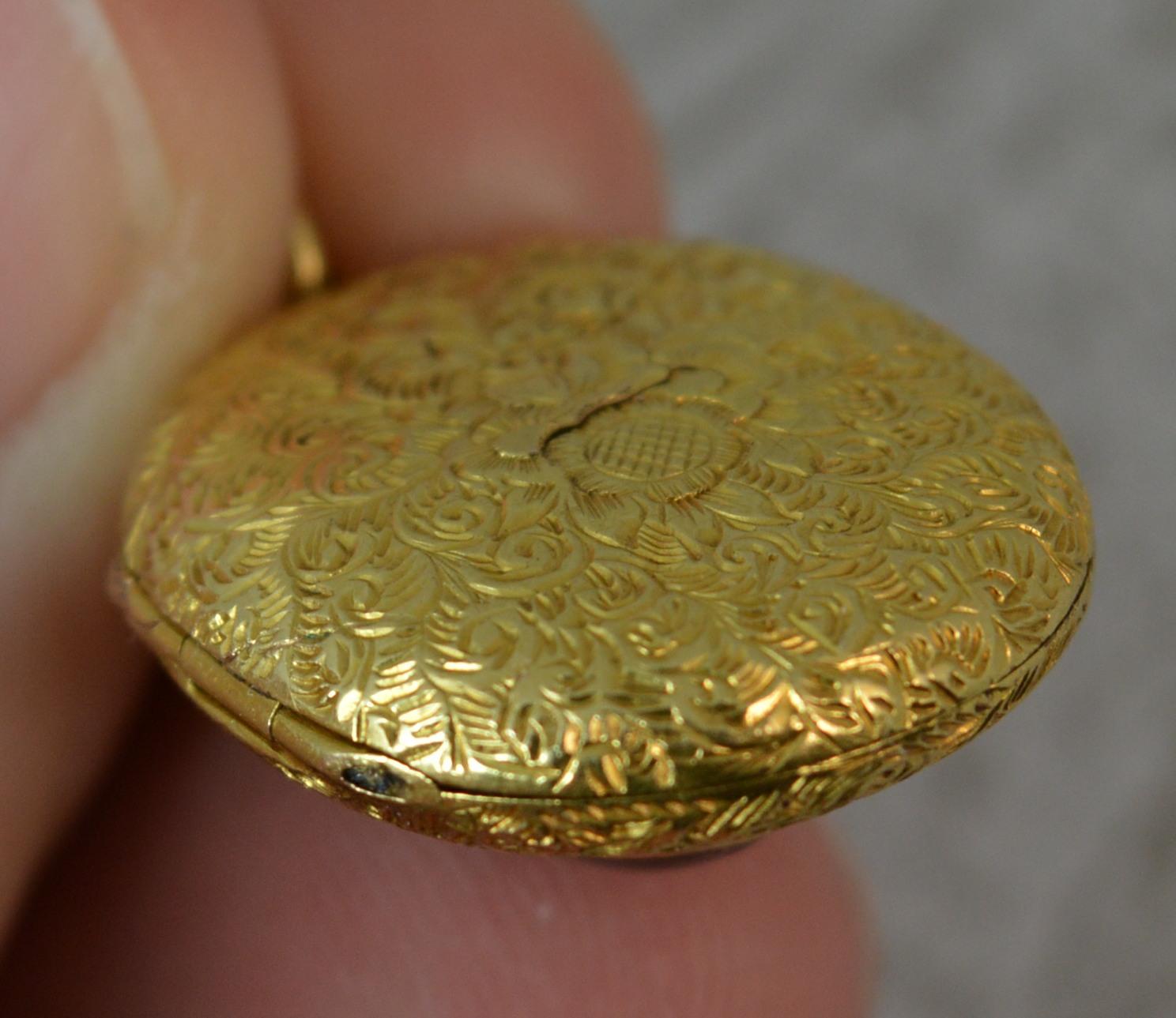Stunning Victorian 15 Carat Gold Foiled Amethyst Locket Pendant 1