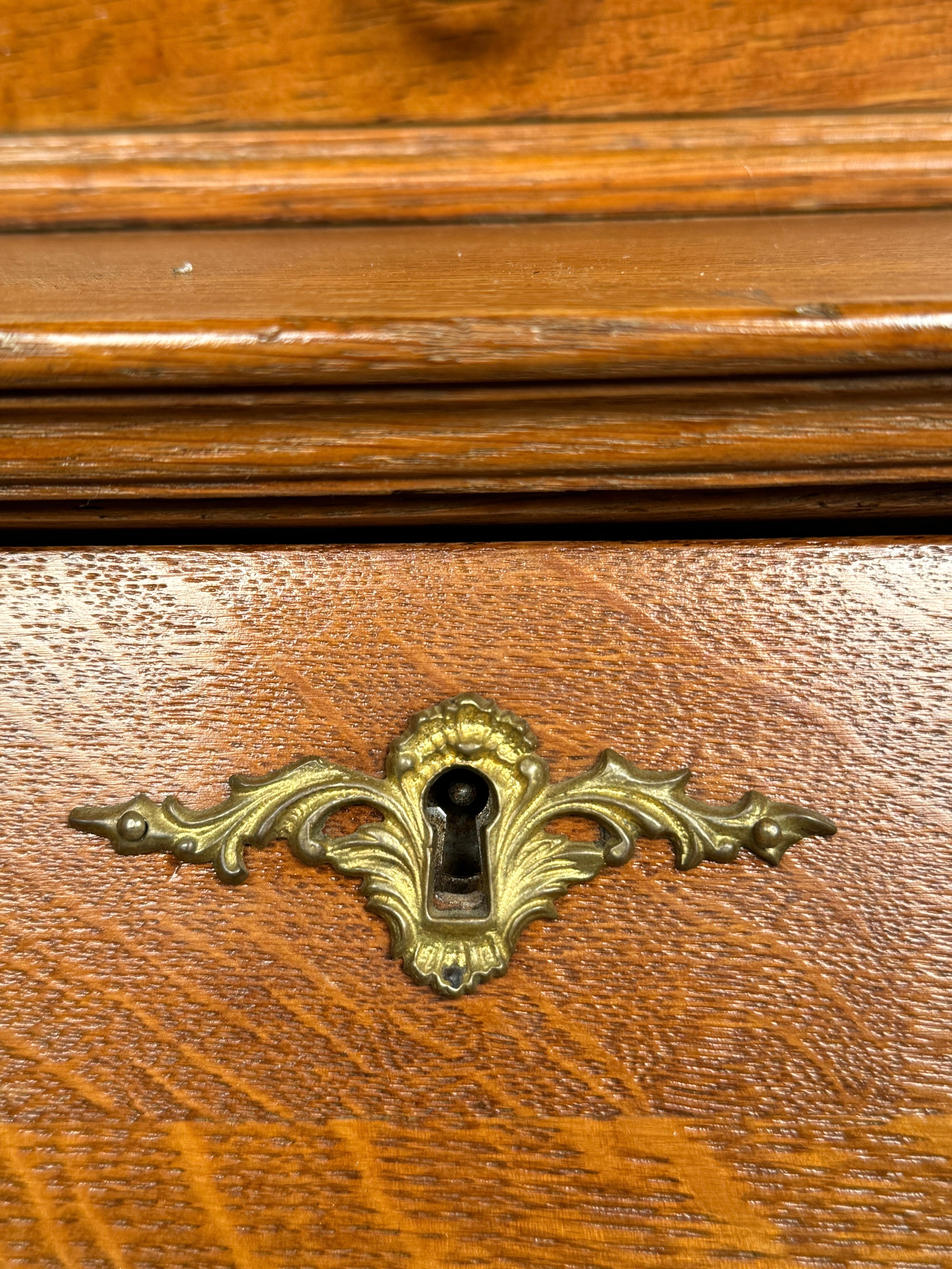 Stunning Victorian Antique Golden Oak Slant Front Desk For Sale 12