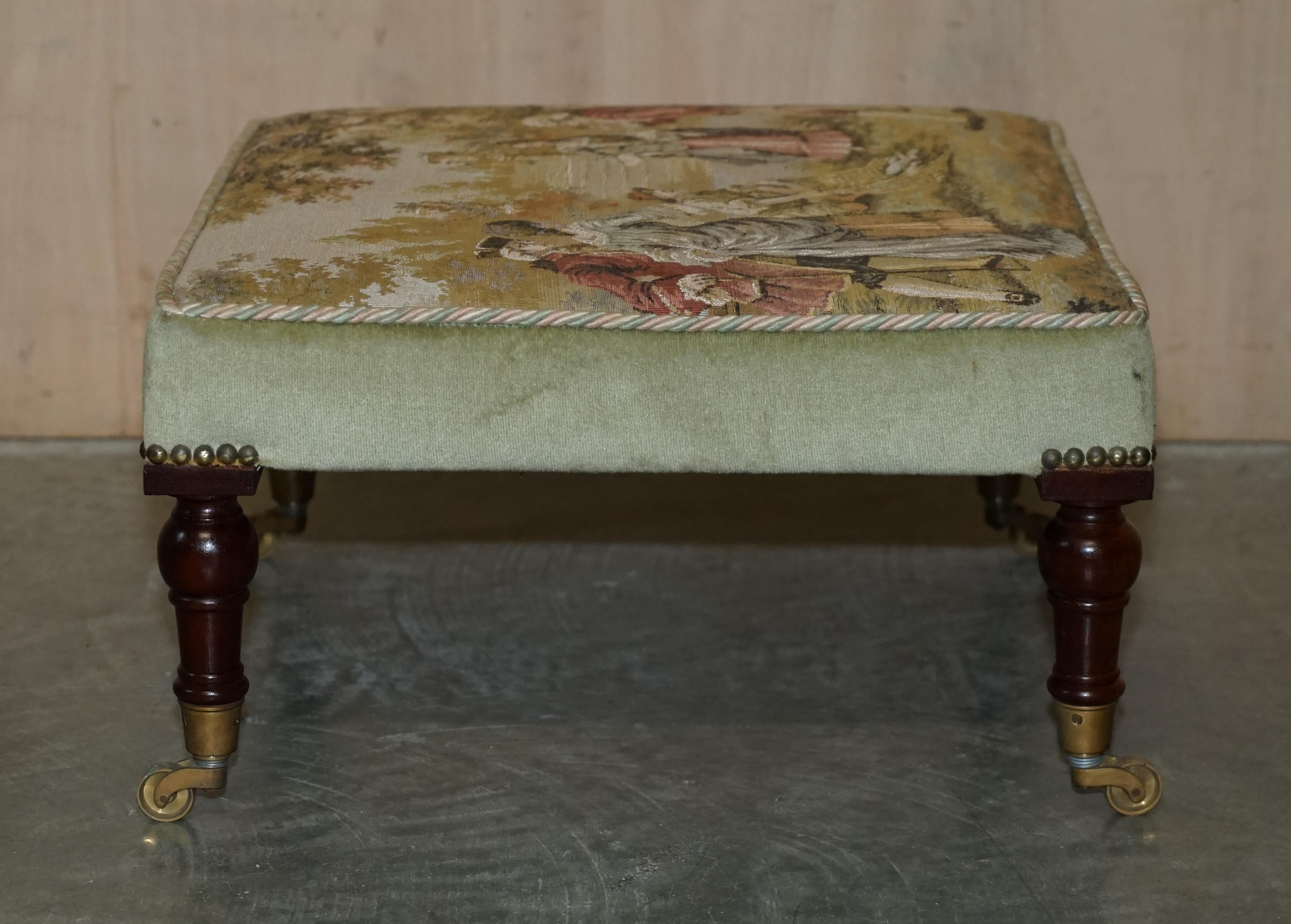 Stunning Victorian Antique William & Mary Style Hardwood Embroidered Footstool For Sale 8