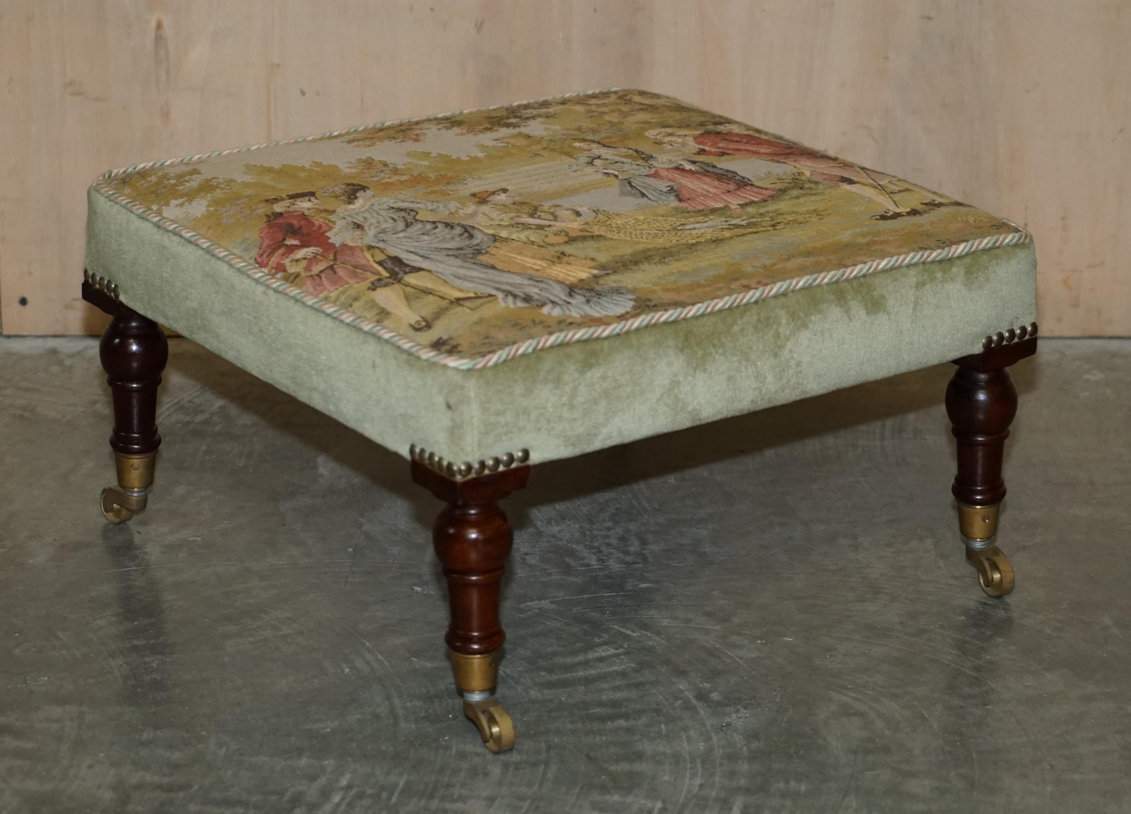 We are delighted to offer for sale this lovely hand Embroidered mahogany framed William & Mary style Victorian footstool which is part of a suite

A very good looking well made and decorative piece. Made in the William & Mary style with wonderful