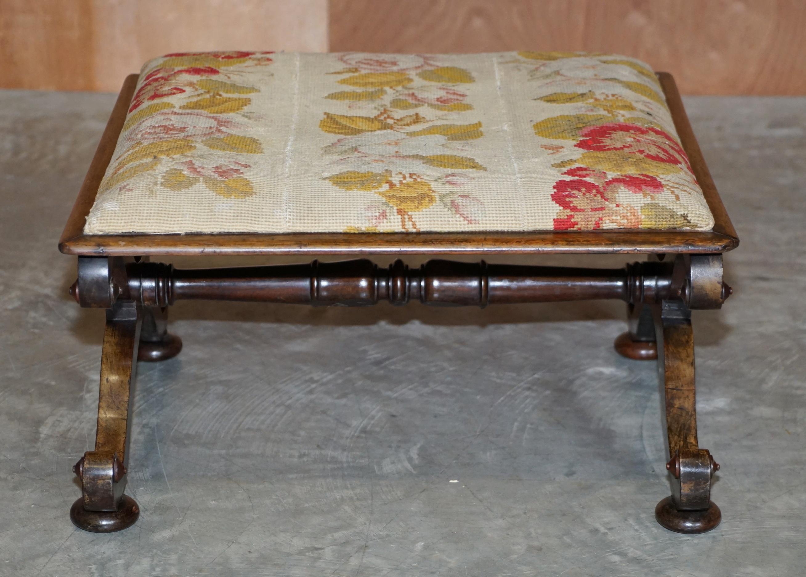 Stunning Victorian Antique William & Mary Style Walnut Embroidered Footstool 4