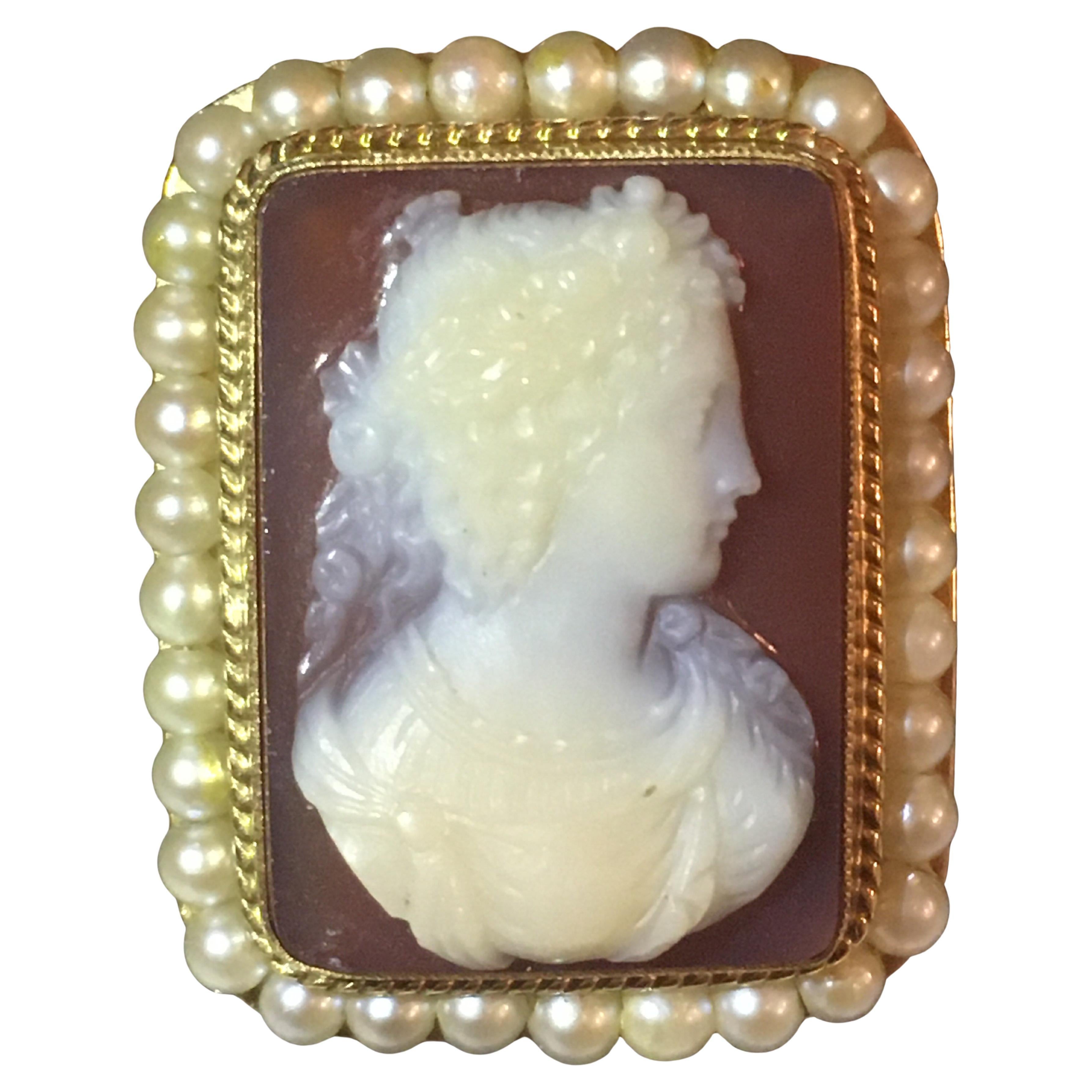 STUNNING VICTORIAN CARNELIAN HARDSTONE CAMEO RING - Or massif 14K + perles de rocaille en vente