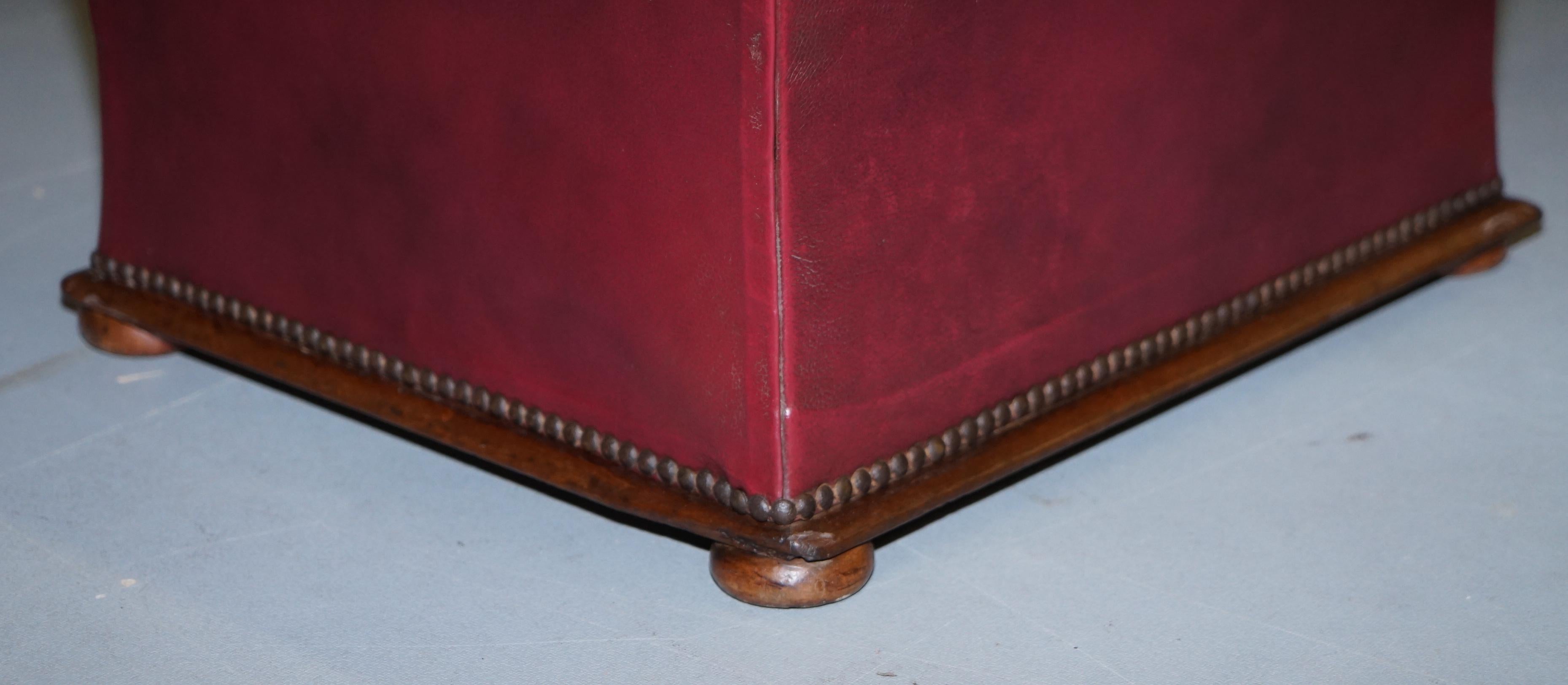 Stunning Victorian circa 1860 Oxblood Leather & English Walnut Footstool Ottoman 3