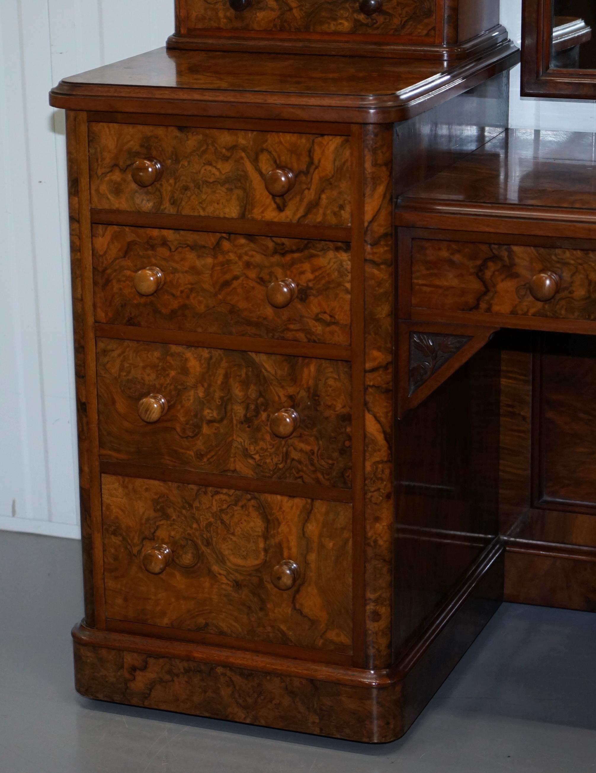 Hand-Crafted Stunning Victorian Collinge's Burr Walnut Dressing Table with Drawers and Mirror