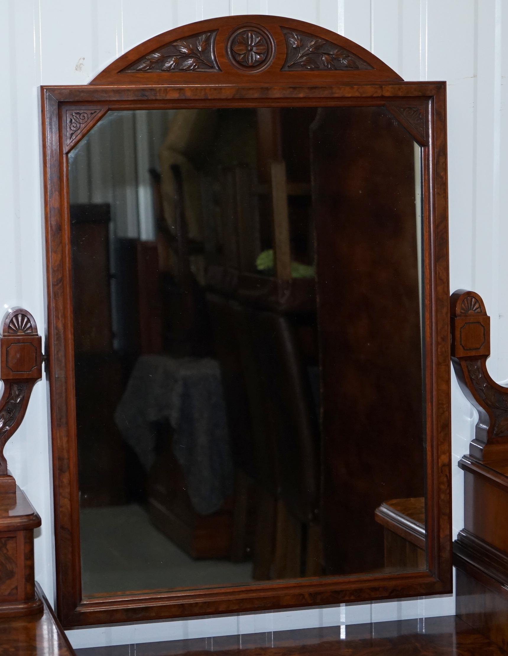 Stunning Victorian Collinge's Burr Walnut Dressing Table with Drawers and Mirror 3