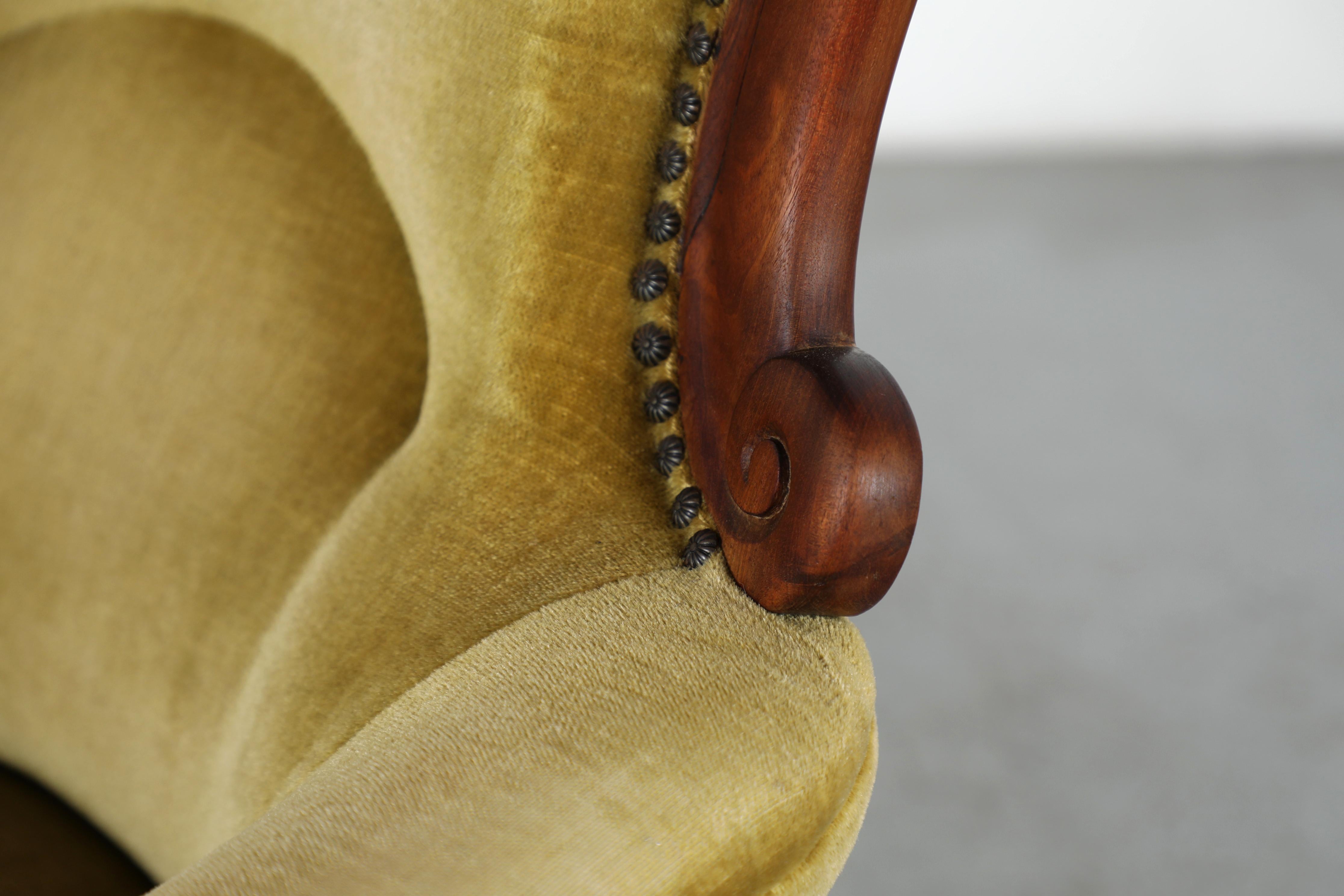 Superbe chaise de salon à dossier arrondi de l'époque victorienne, style 