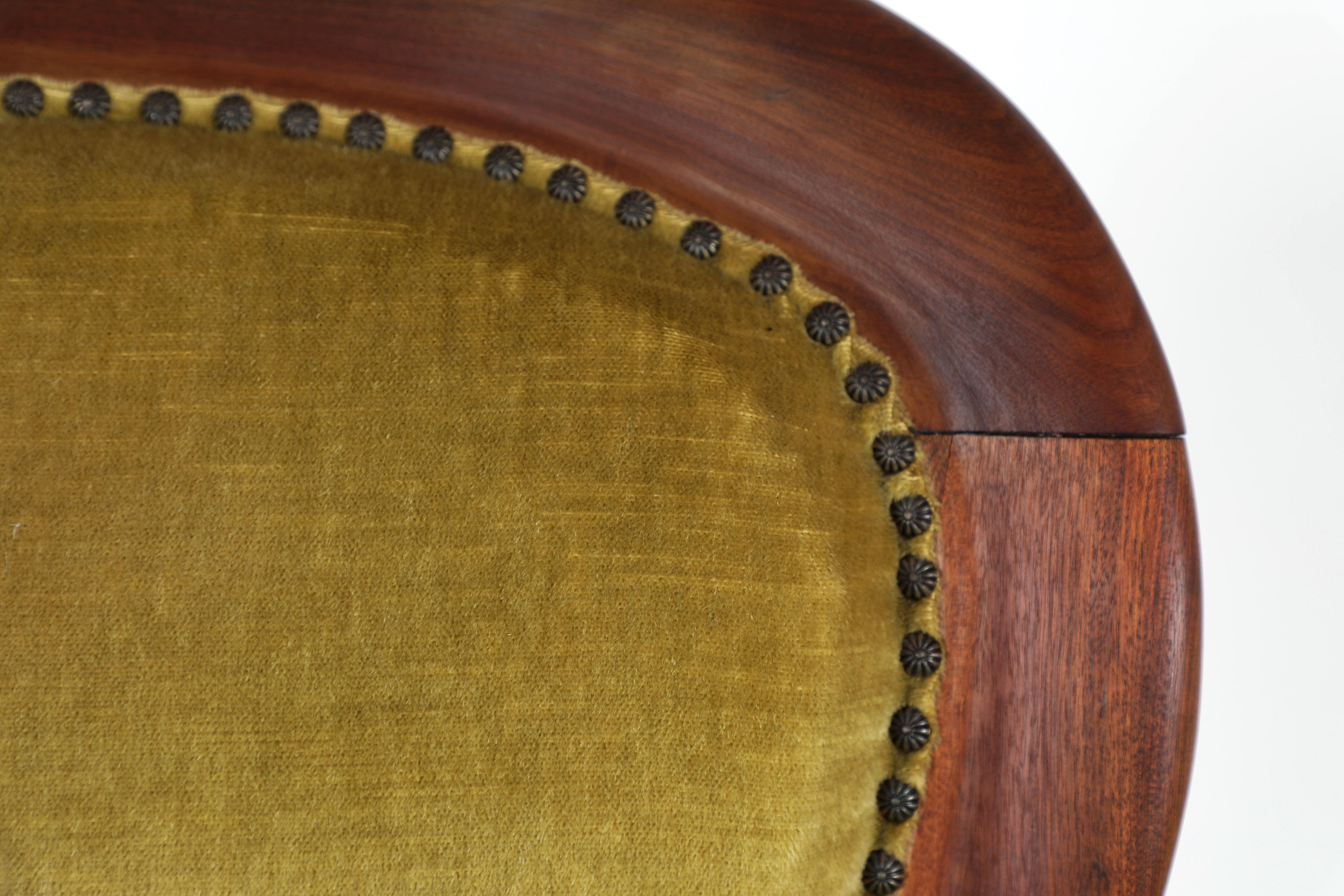 Superbe chaise de salon à dossier arrondi de l'époque victorienne, style 