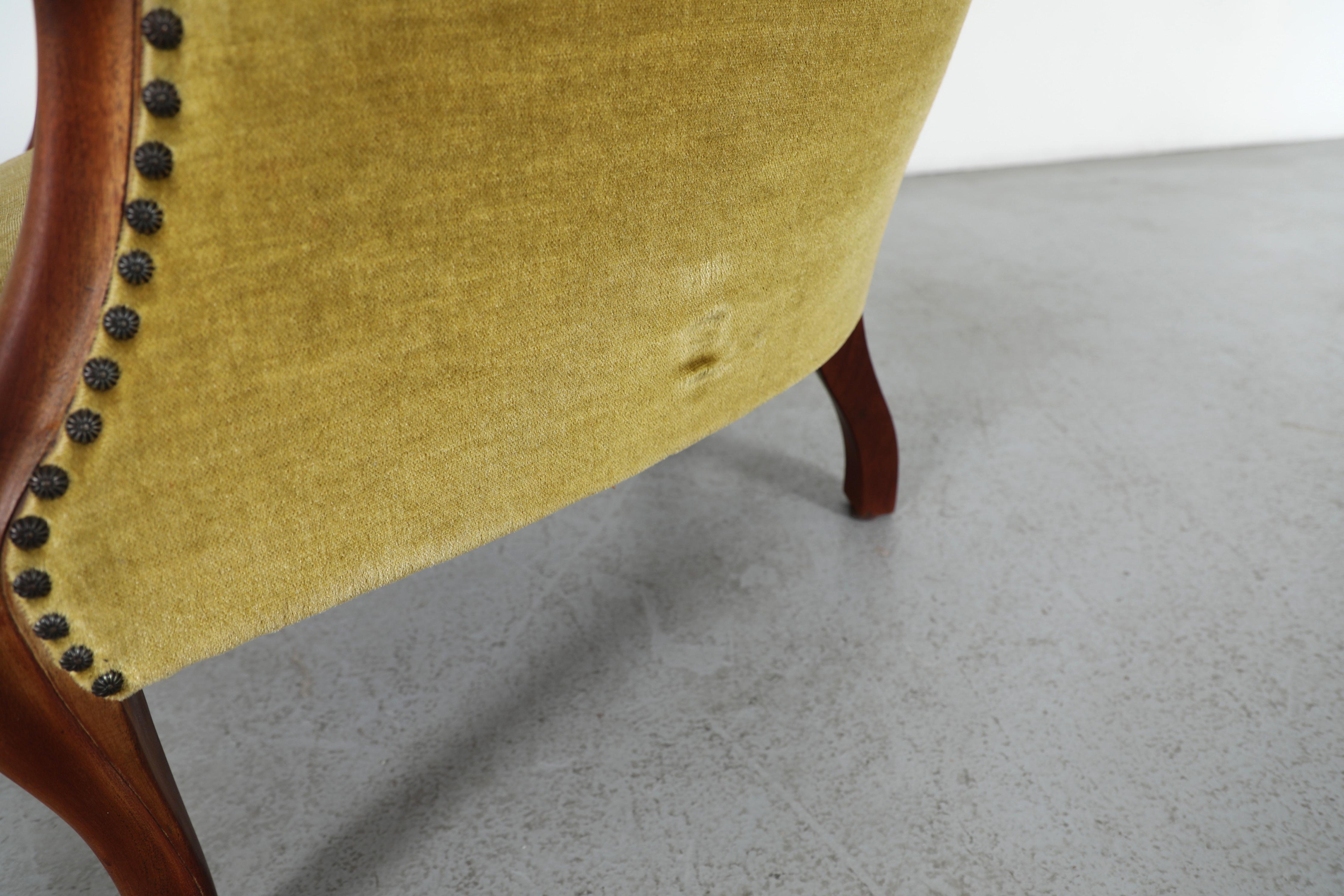 Superbe chaise de salon à dossier arrondi de l'époque victorienne, style 