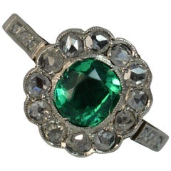 Stunning Victorian Green Stone and Rose Cut Diamond 18 Karat Gold Cluster Ring