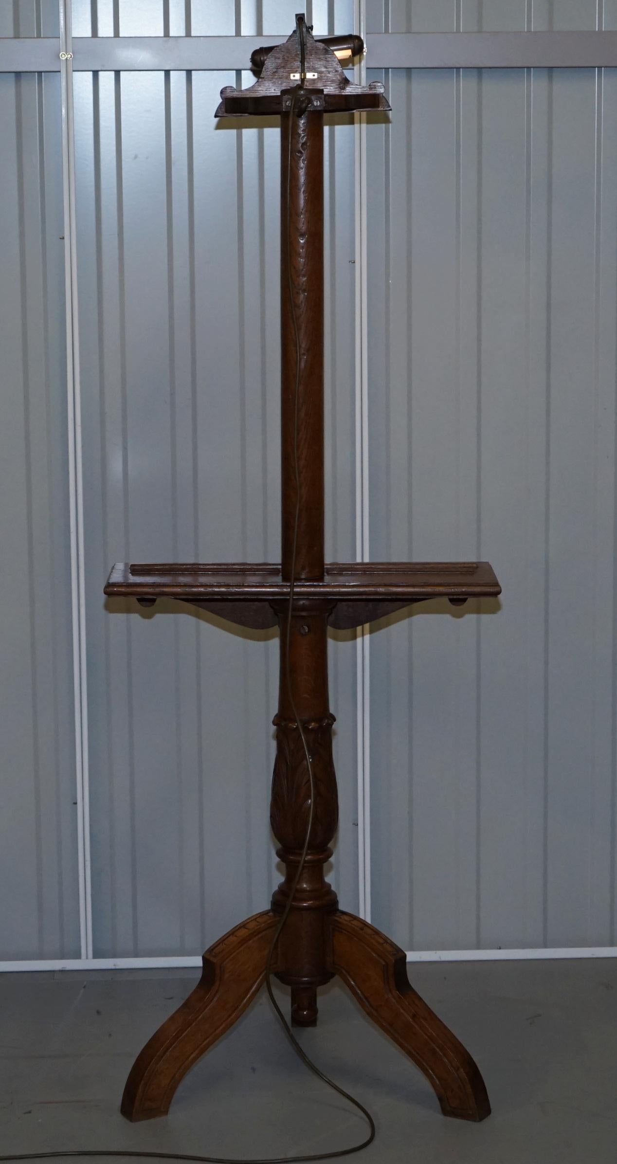 Stunning Victorian Hand Carved Painting Easel with Display Light for Artists 8