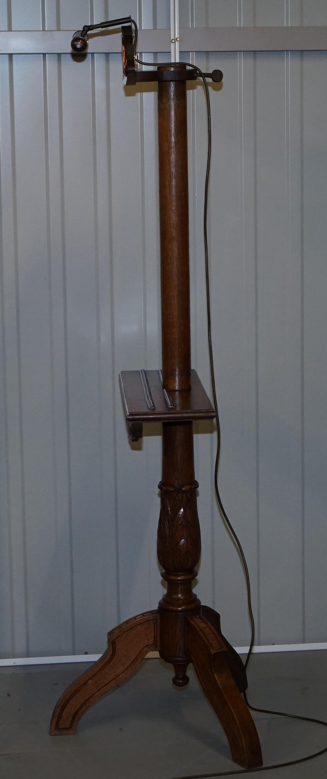 Stunning Victorian Hand Carved Painting Easel with Display Light for Artists 11