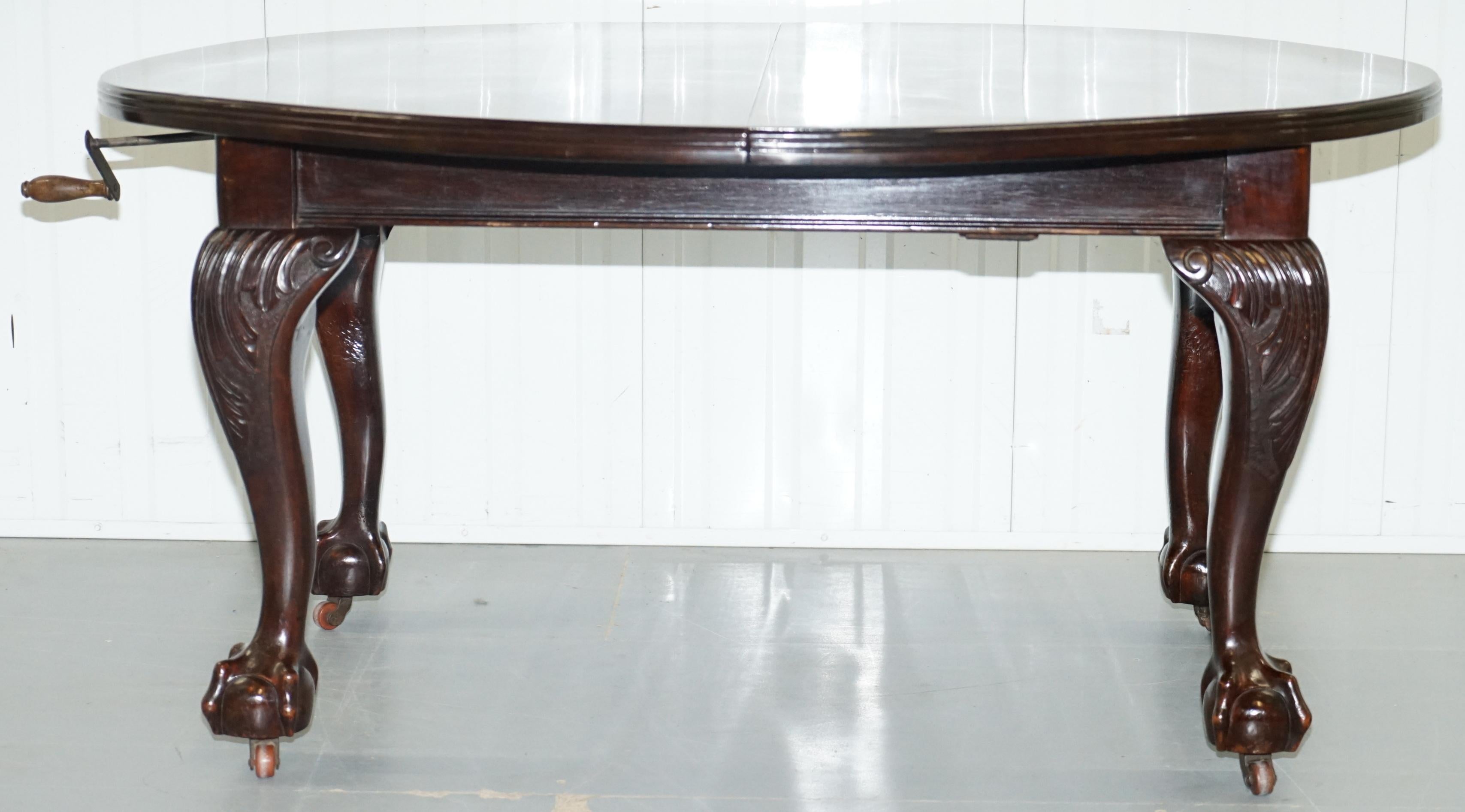 Stunning Victorian James Phillips & Son's Solid Hardwood Extending Dining Table For Sale 8