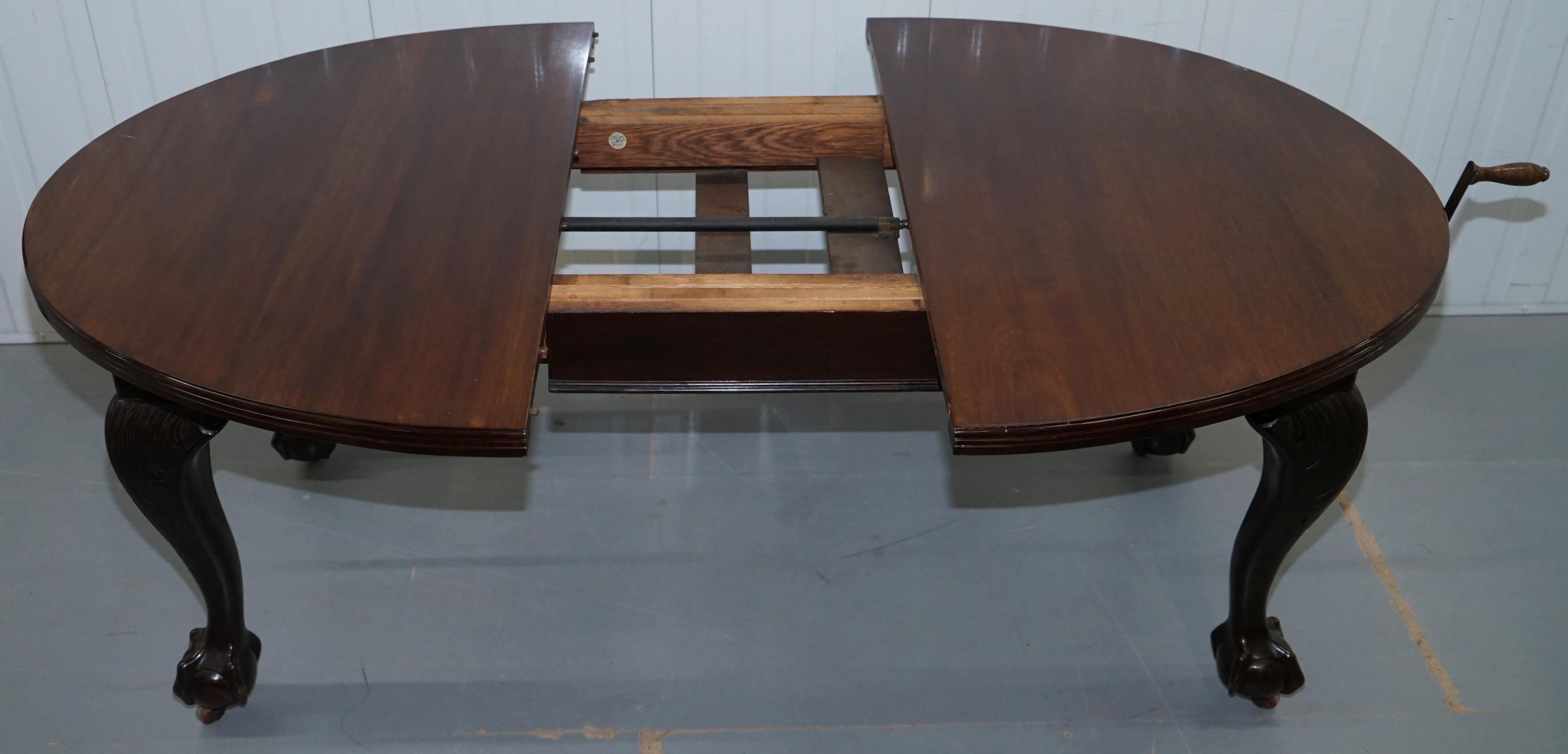 Stunning Victorian James Phillips & Son's Solid Hardwood Extending Dining Table For Sale 10