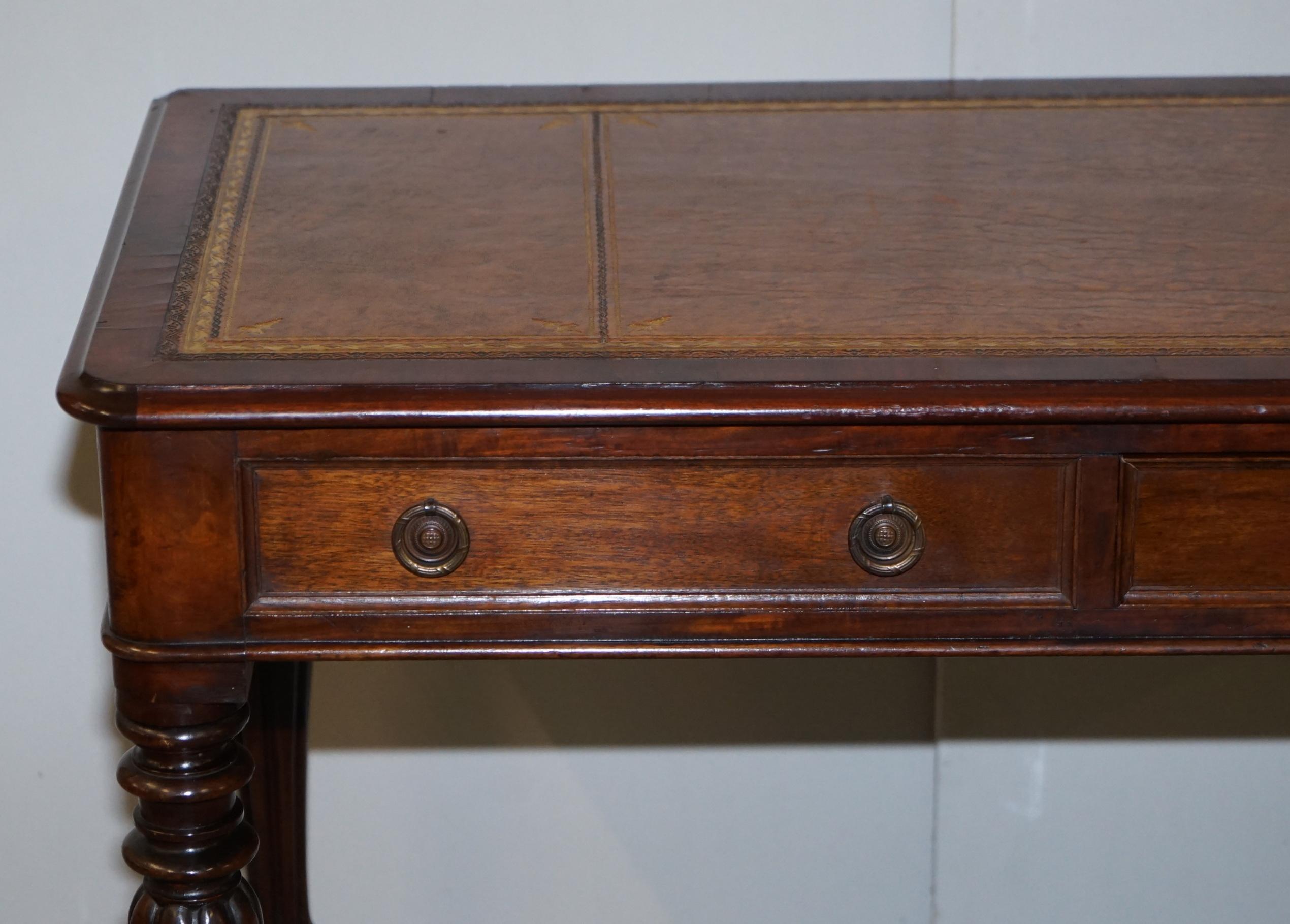 Hand-Crafted Stunning Victorian Library Writing Table or Desk Brown Leather Top Gillows Legs