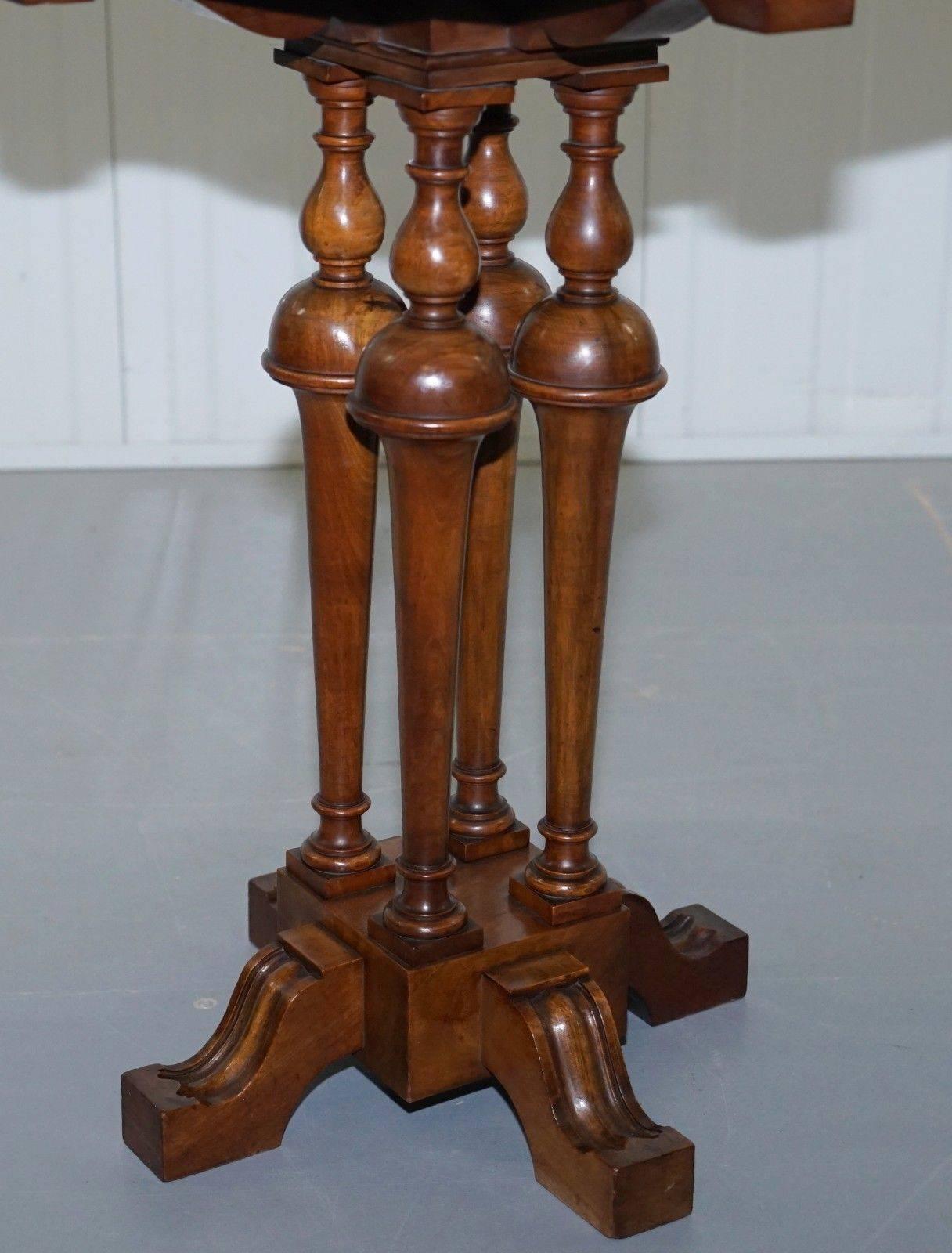 British Stunning Victorian Quad Four Pillared Base Solid Walnut Side End Lamp Wine Table