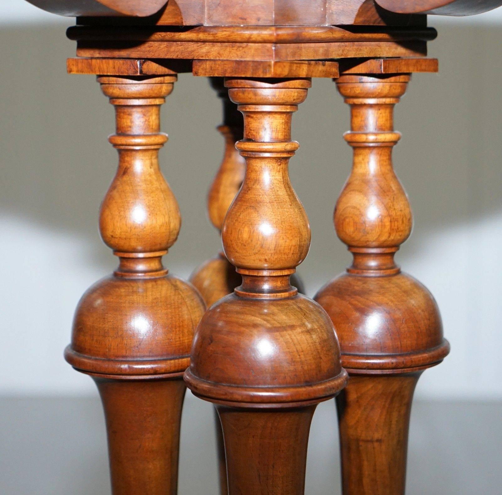 Stunning Victorian Quad Four Pillared Base Solid Walnut Side End Lamp Wine Table 3