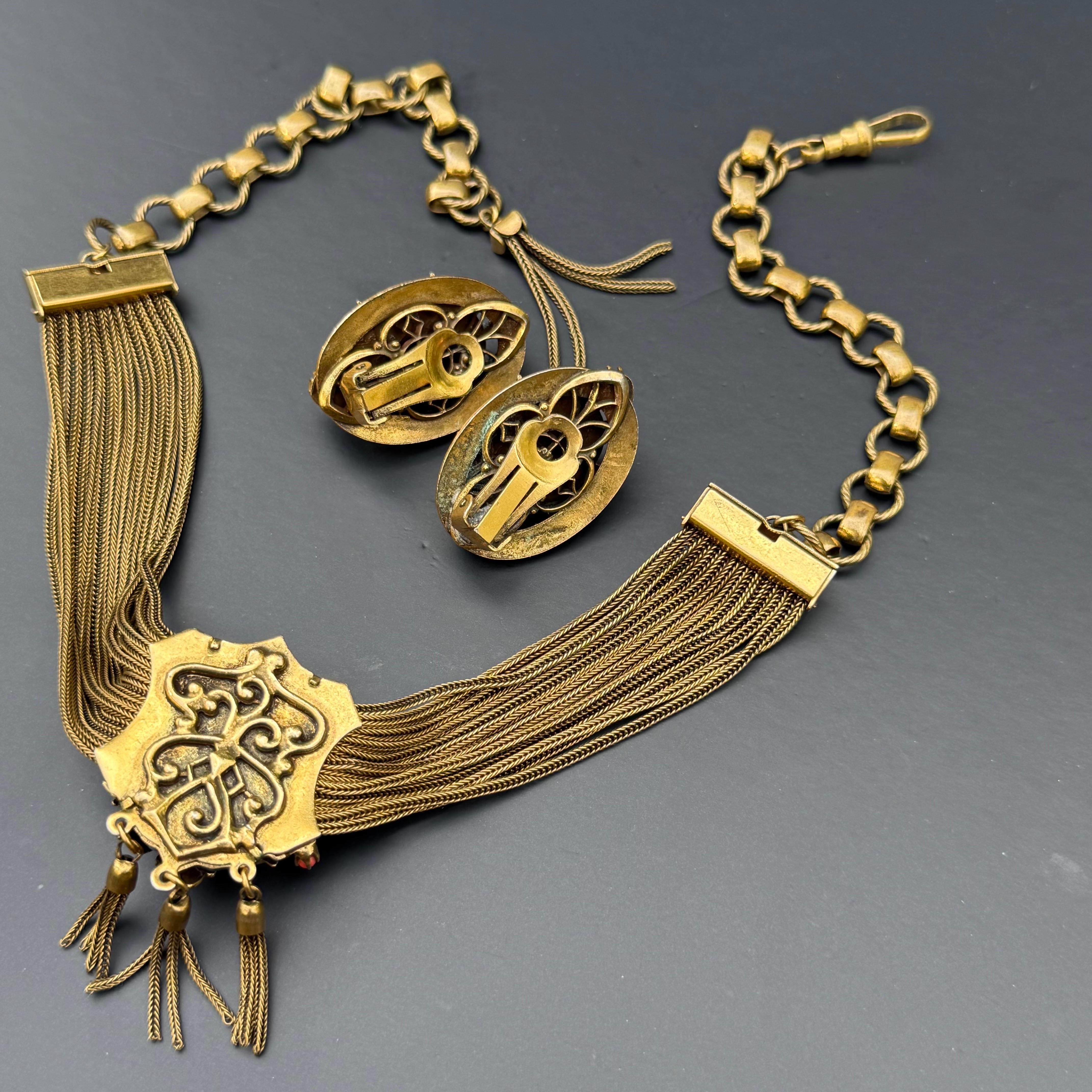 Superbe collier à lamelles en camée de style Revive victorien, boucles d'oreilles Clips en vente 5