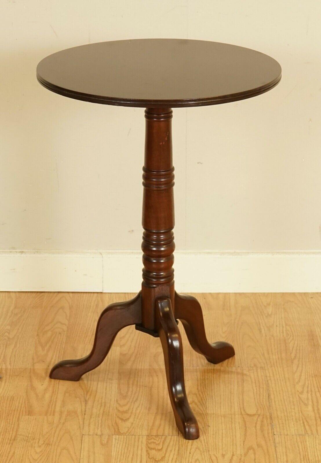 Stunning Victorian Side Table/Wine Table on Elegant Tripod Legs For Sale 3