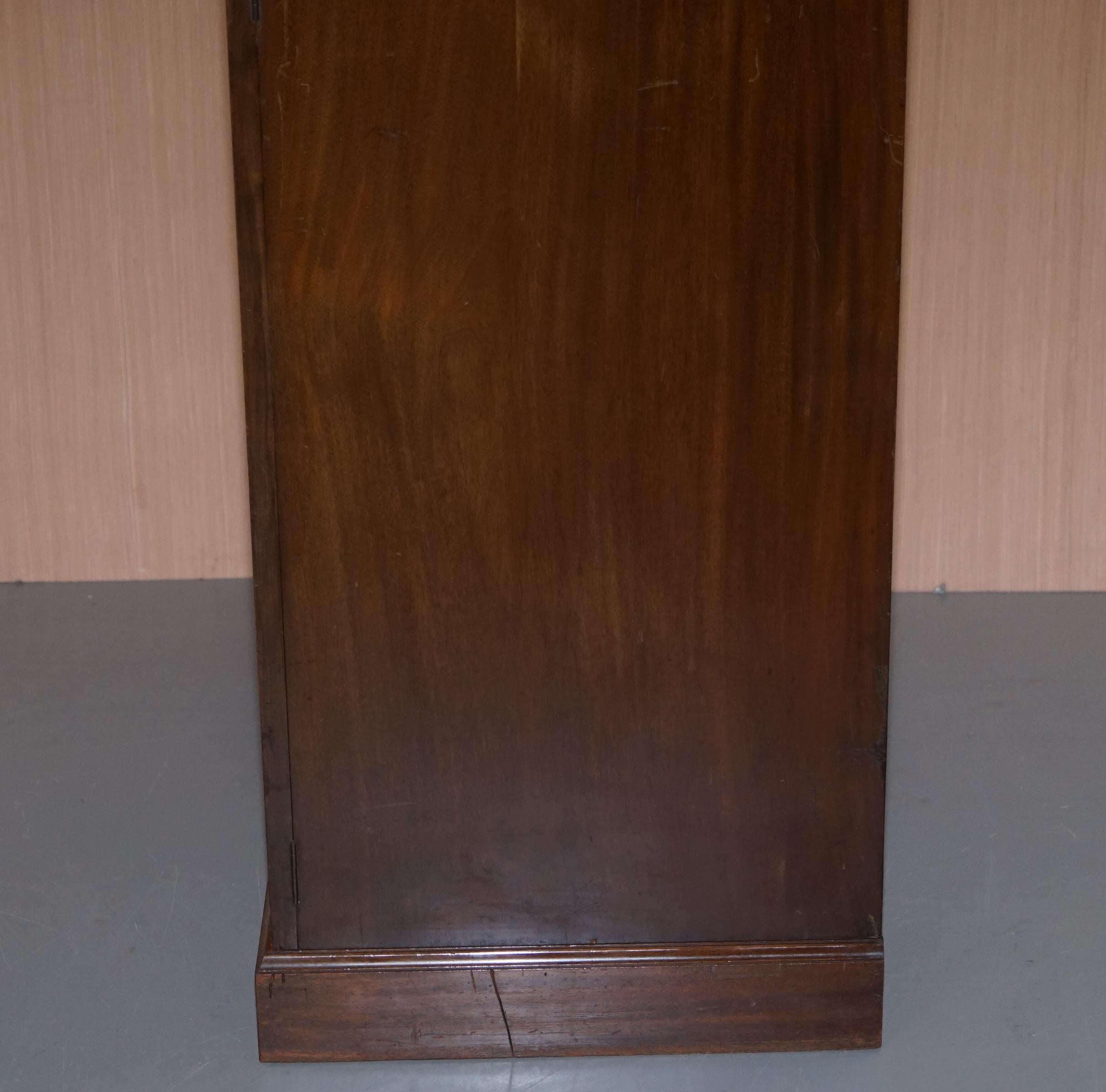 Stunning Victorian Solid Stained Oak and Hardwood Wardrobe Very Solid Good Find 10
